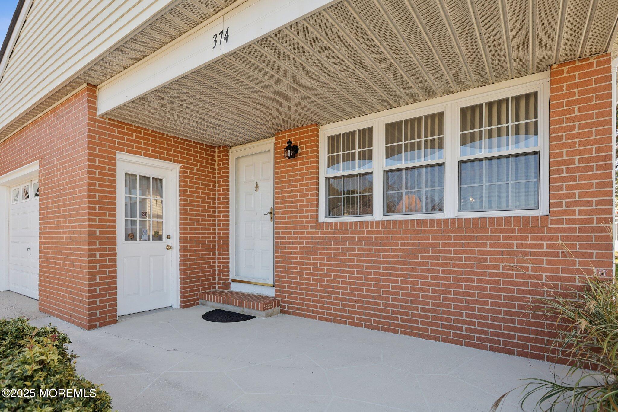 374 Port Royal Drive Image 4