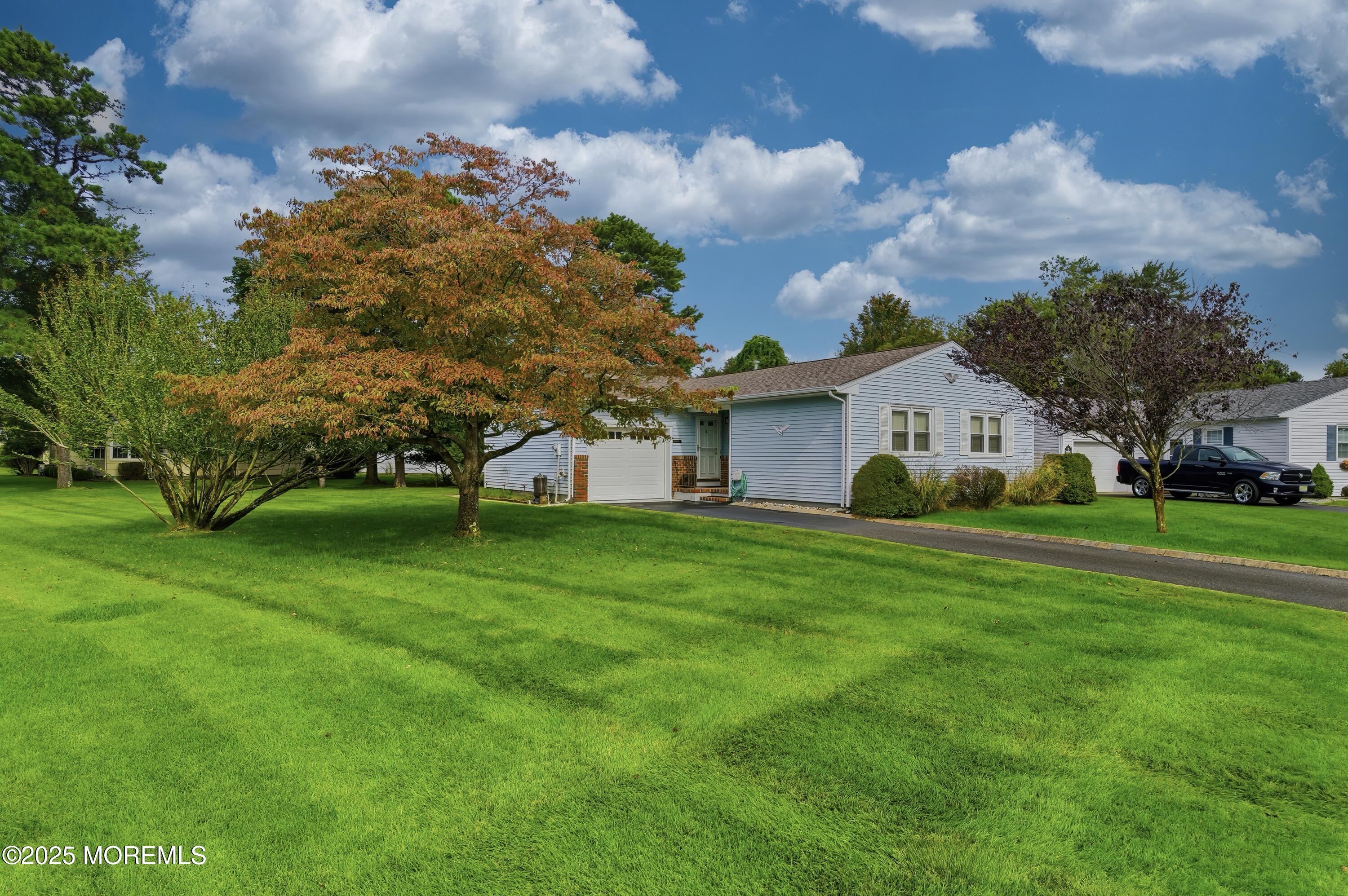 1 York Court Image 2