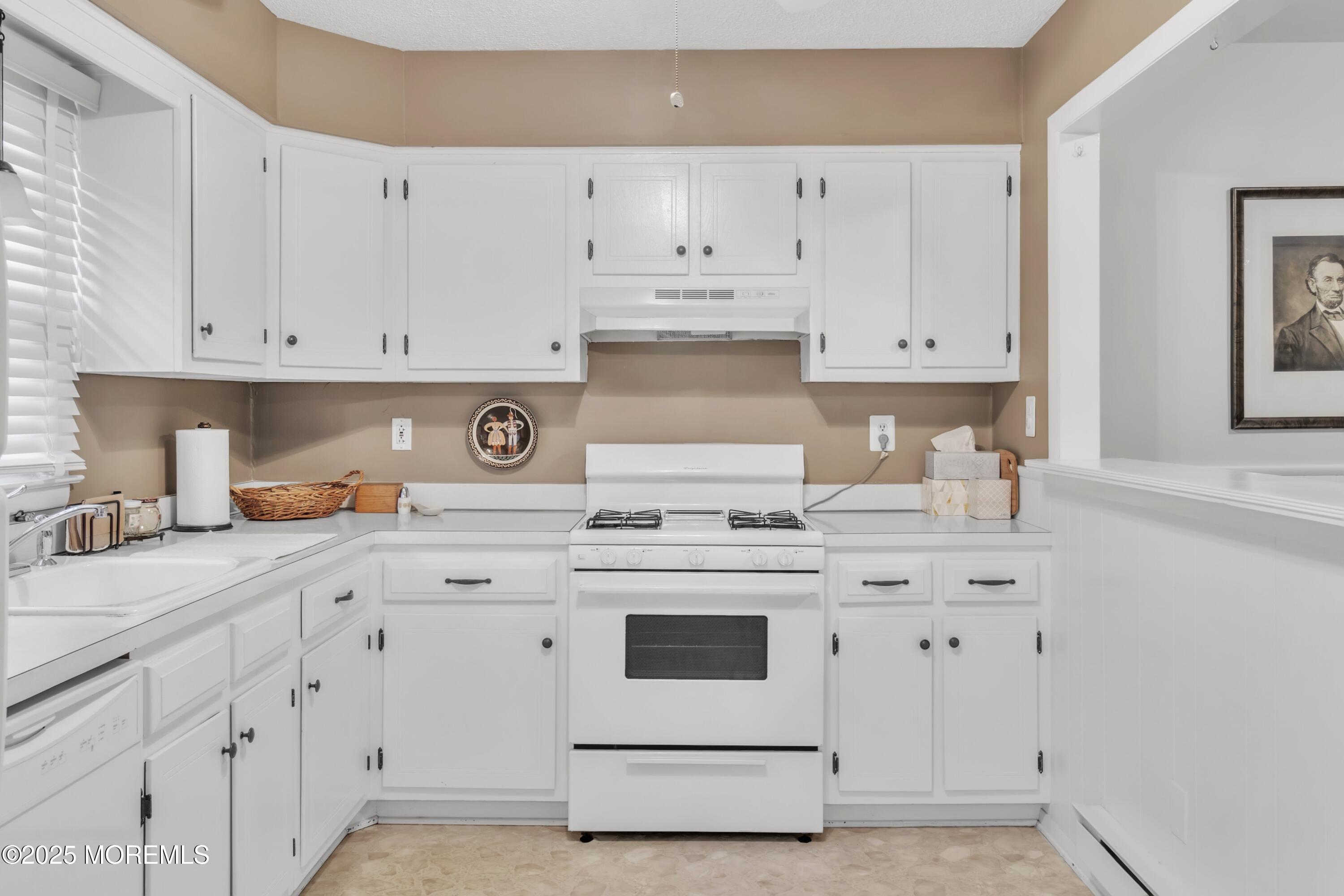 1 York Court, Toms River, NJ, 08757 image 36