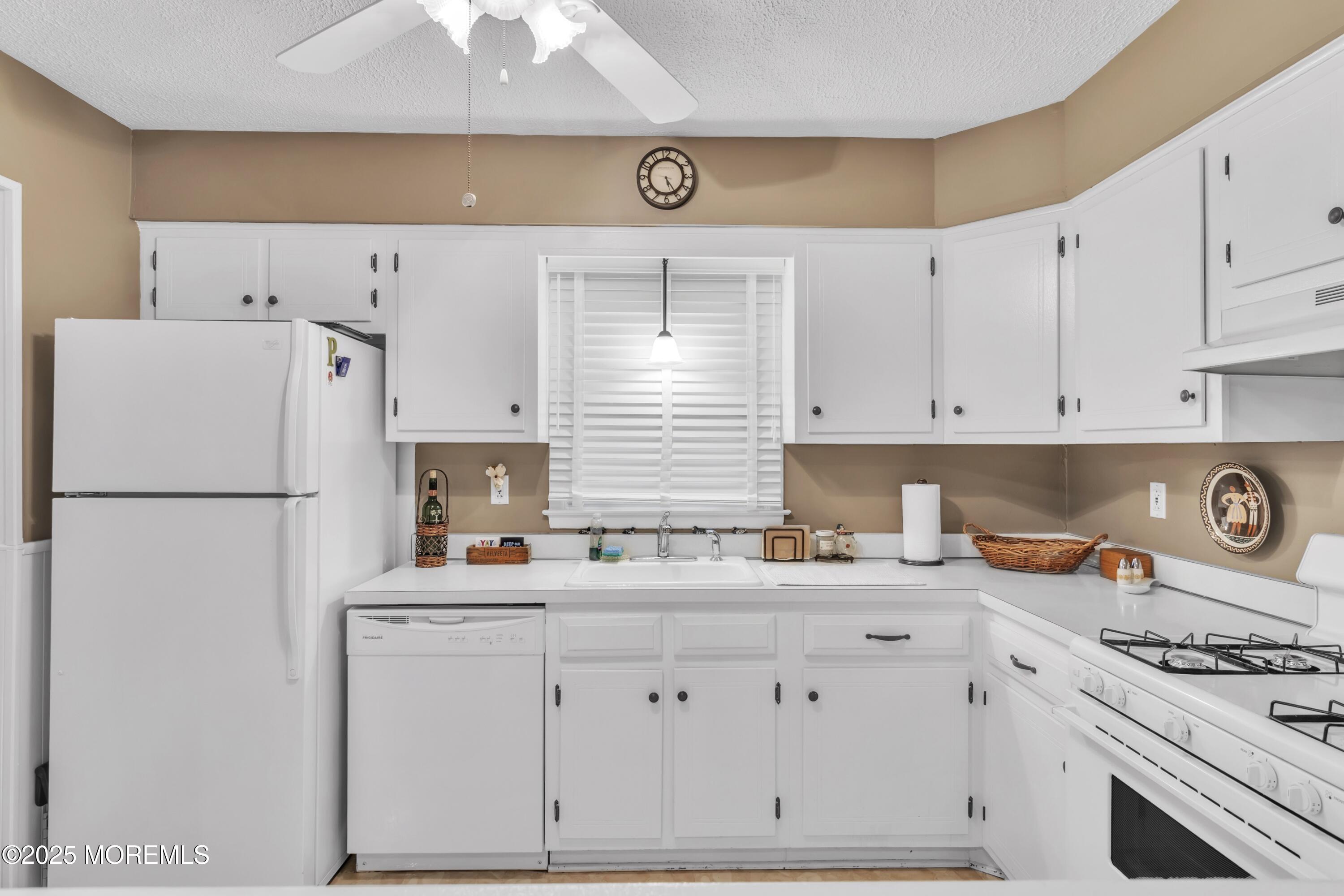 1 York Court, Toms River, NJ, 08757 image 37