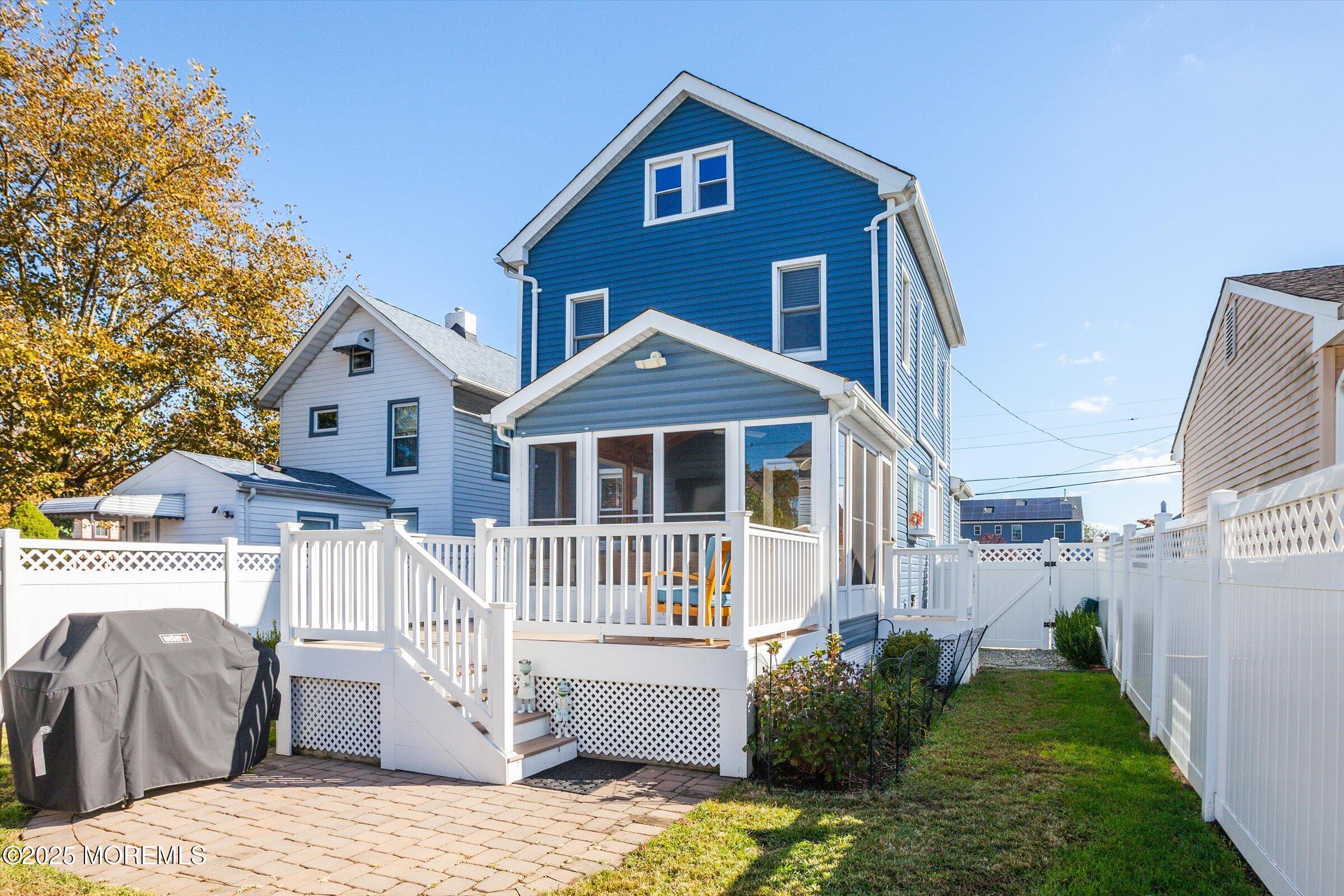 8 Chingarora Avenue, Keyport, NJ, 07735 image 29