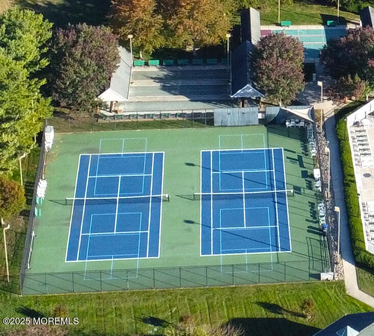 2818 Danbury Lane Image 4