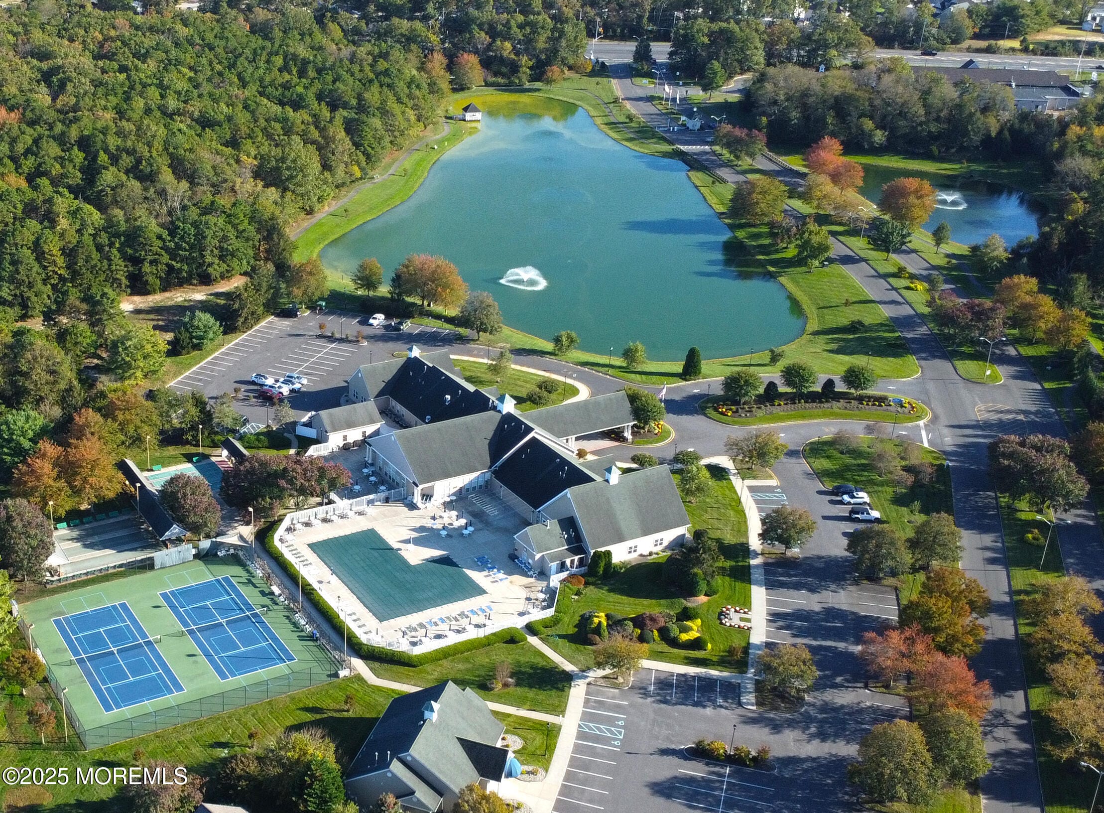 2818 Danbury Lane Image 2