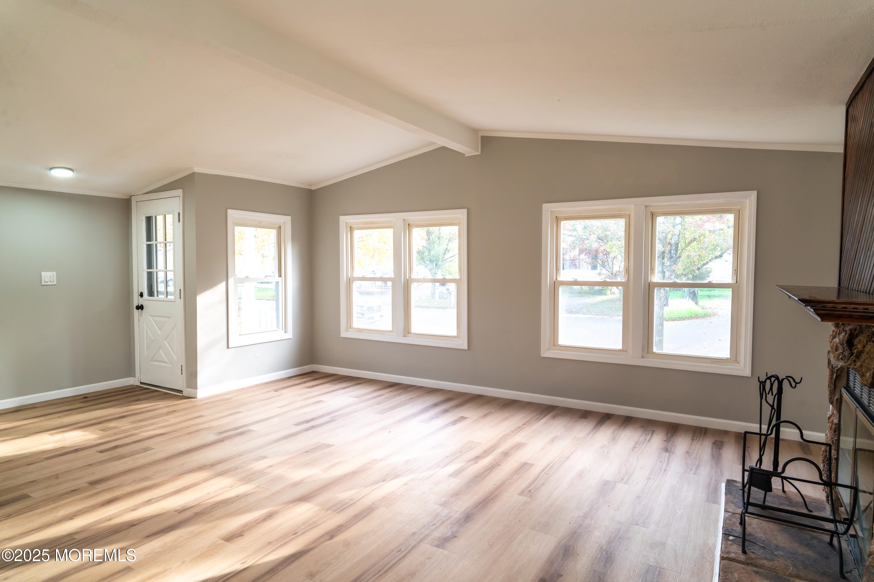 3 Cedar Court Image 2