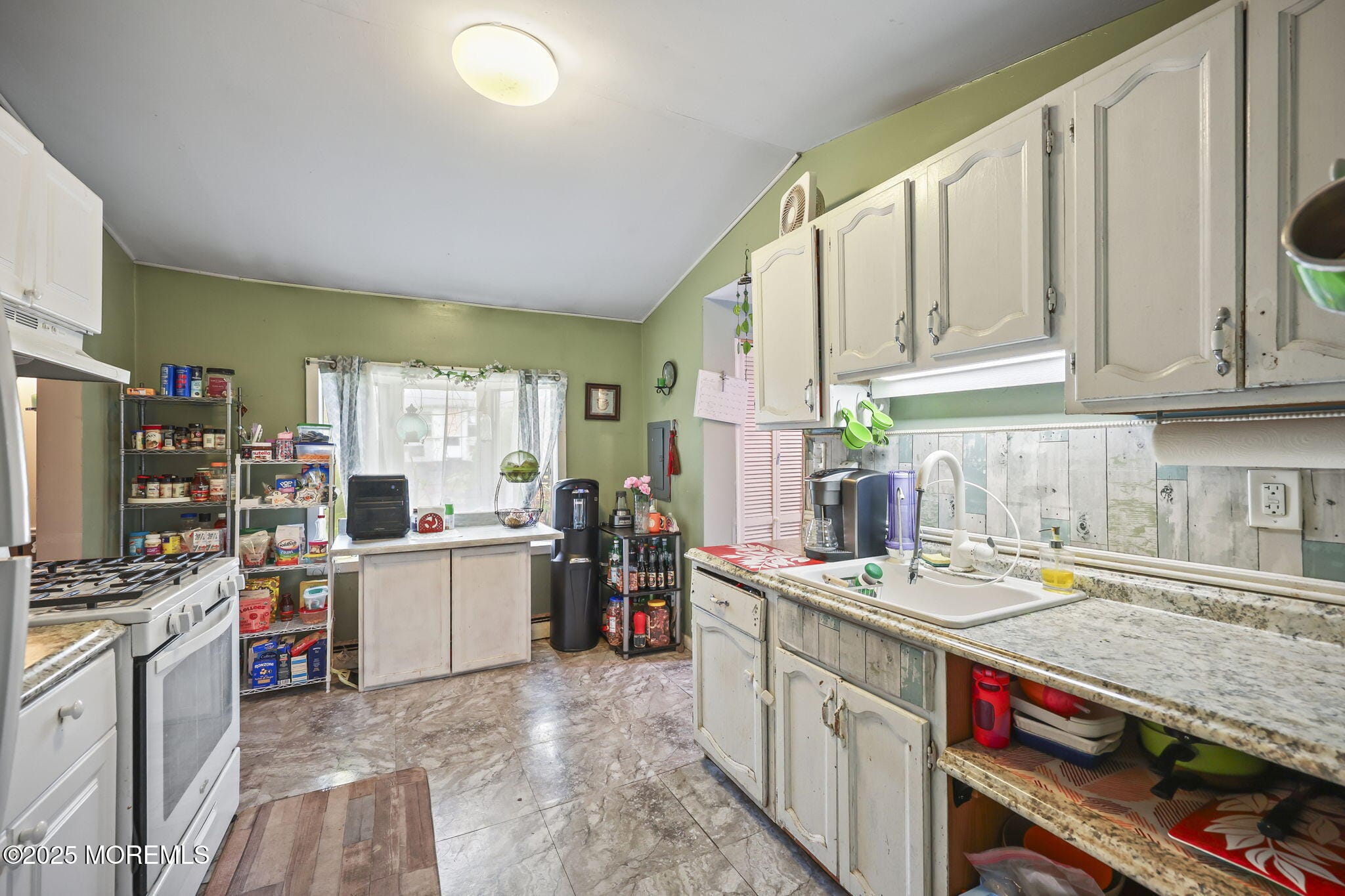 904 Central Avenue, Union Beach, NJ, 07735 image 14