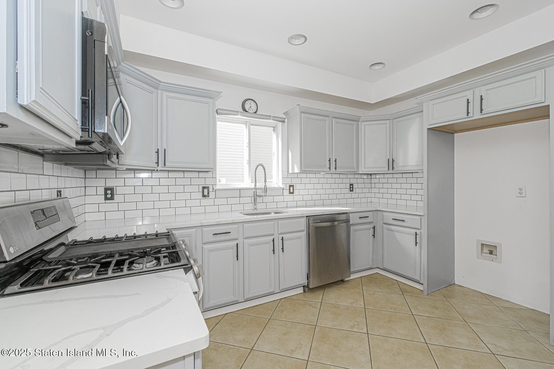 83 Gary Street, Staten Island, NY, 10312 image 9