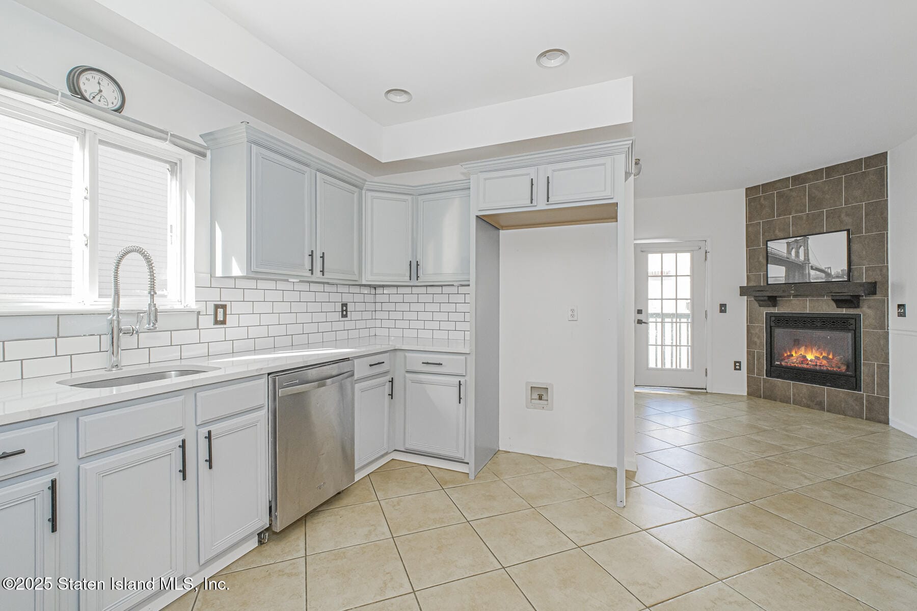 83 Gary Street, Staten Island, NY, 10312 image 12