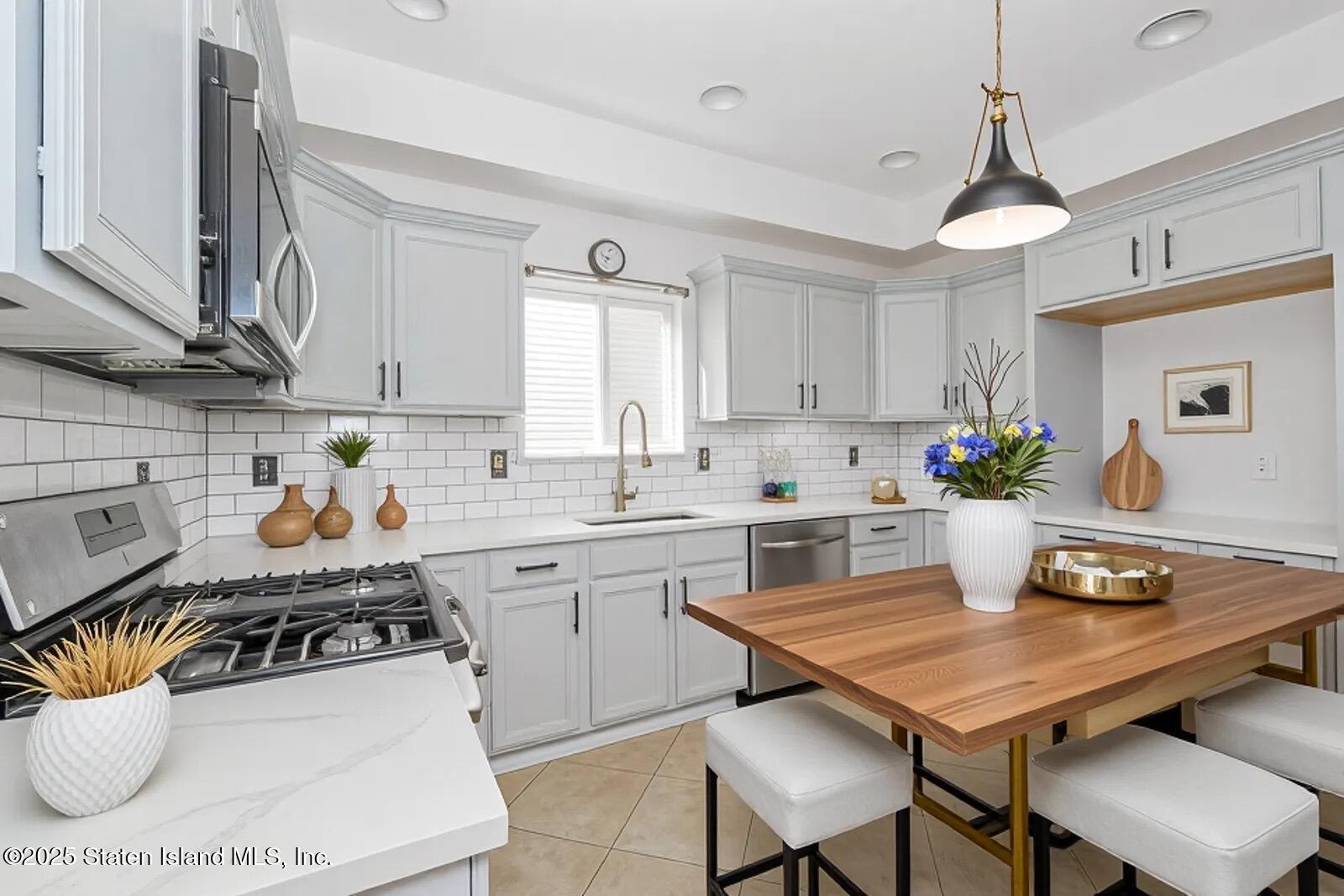 83 Gary Street, Staten Island, NY, 10312 image 10