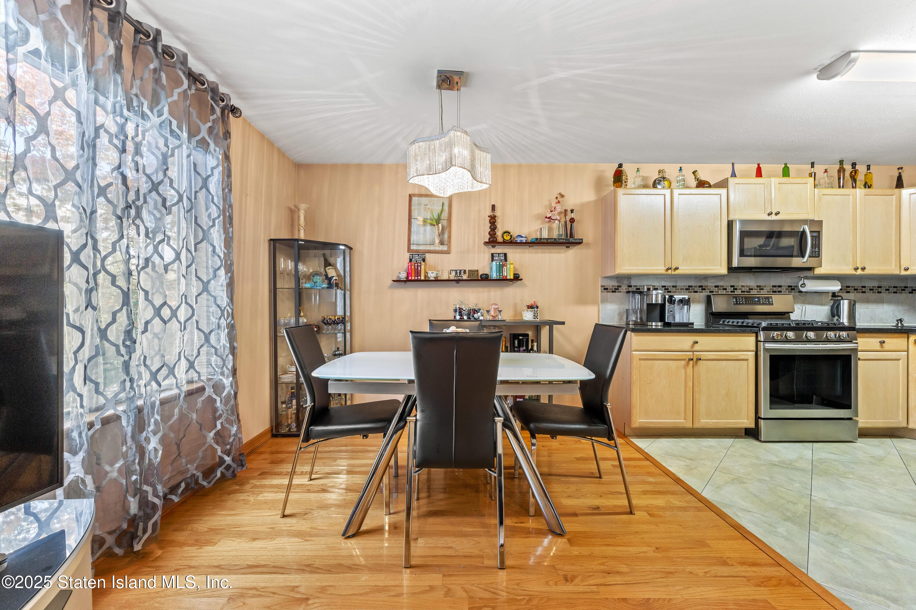 42 Amanda Court, Staten Island, NY, 10312 image 7