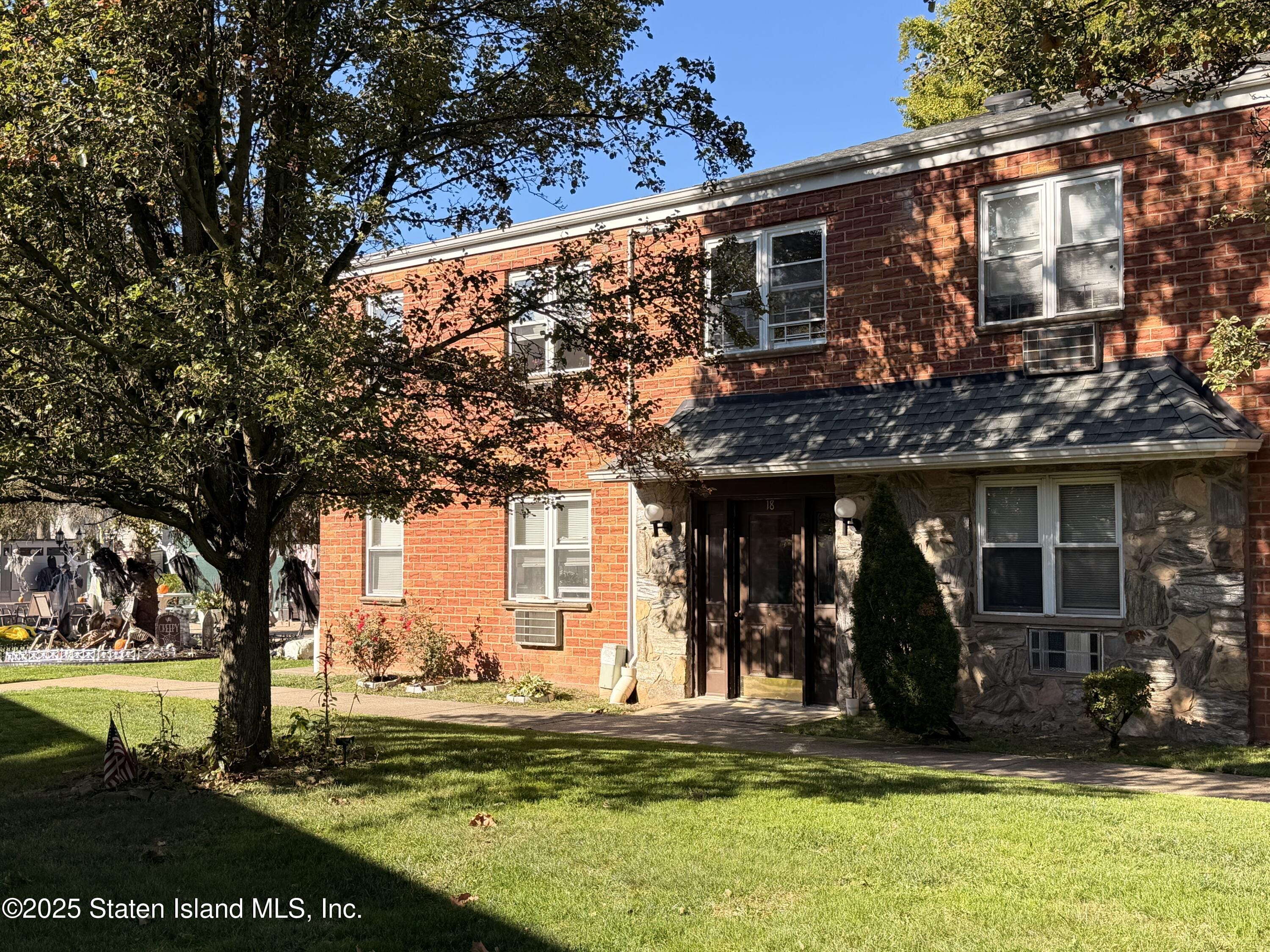 18 Bay Terrace 1c, Staten Island, NY, 10306