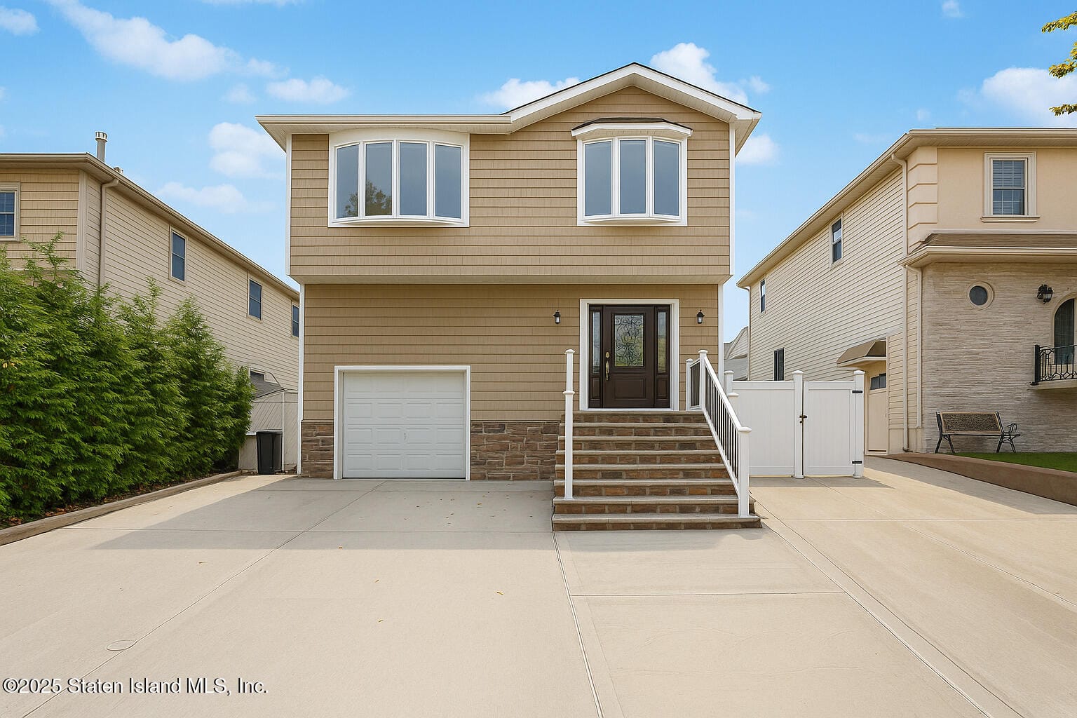 963 Sinclair Avenue, Staten Island, NY, 10309