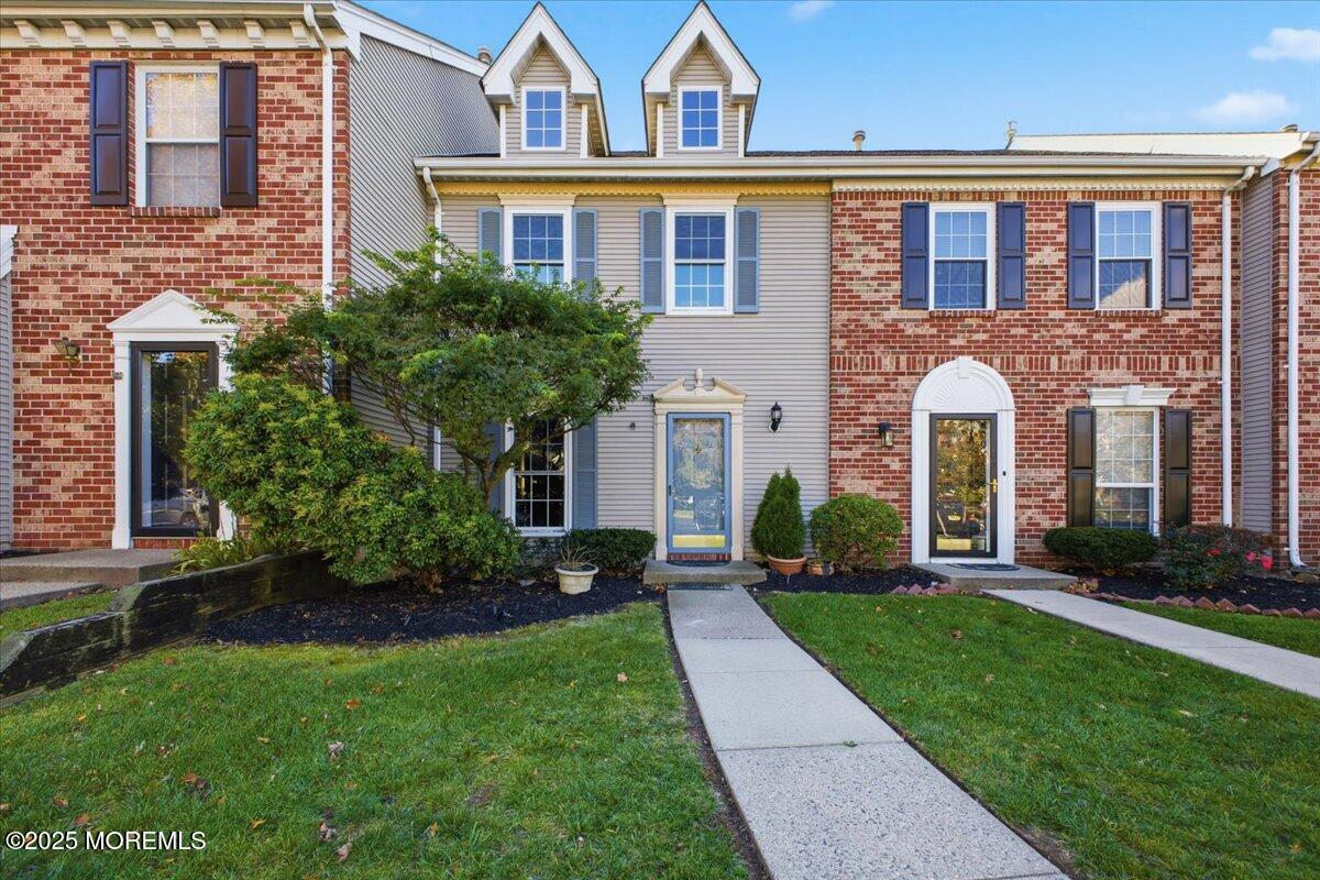 12 Dartmouth Way Image 1