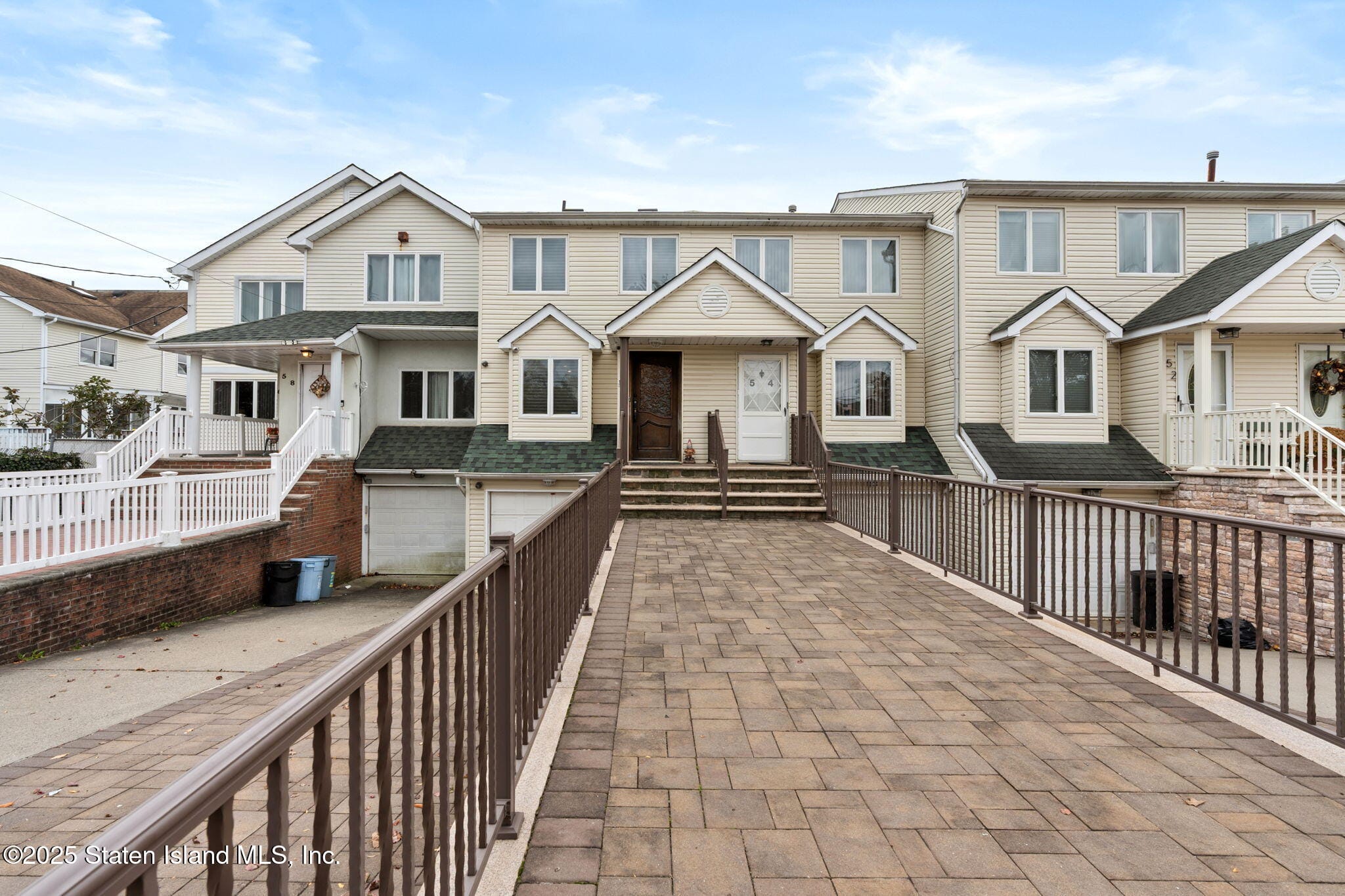 56 Brook Avenue Image 2