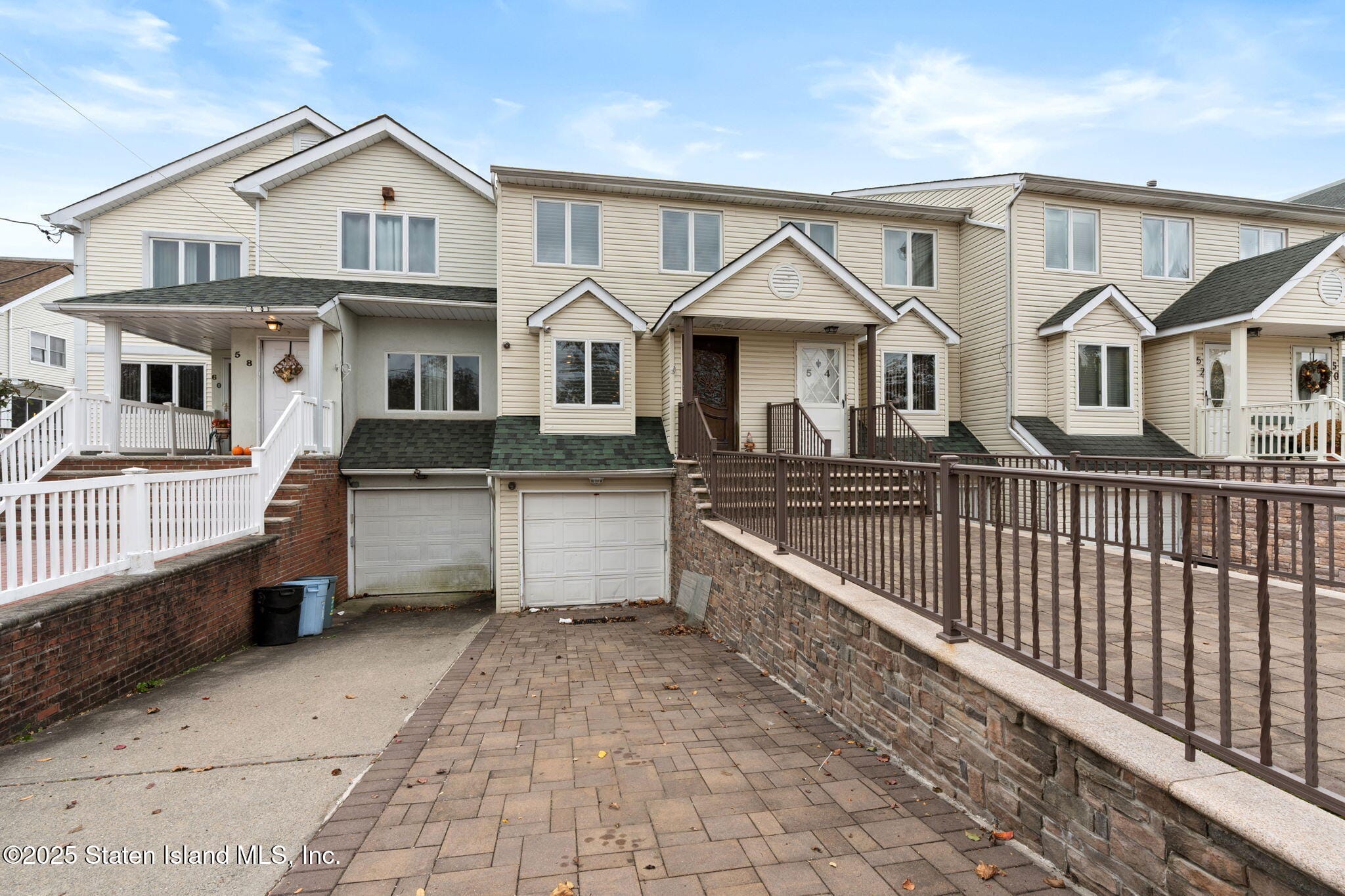 56 Brook Avenue Image 4