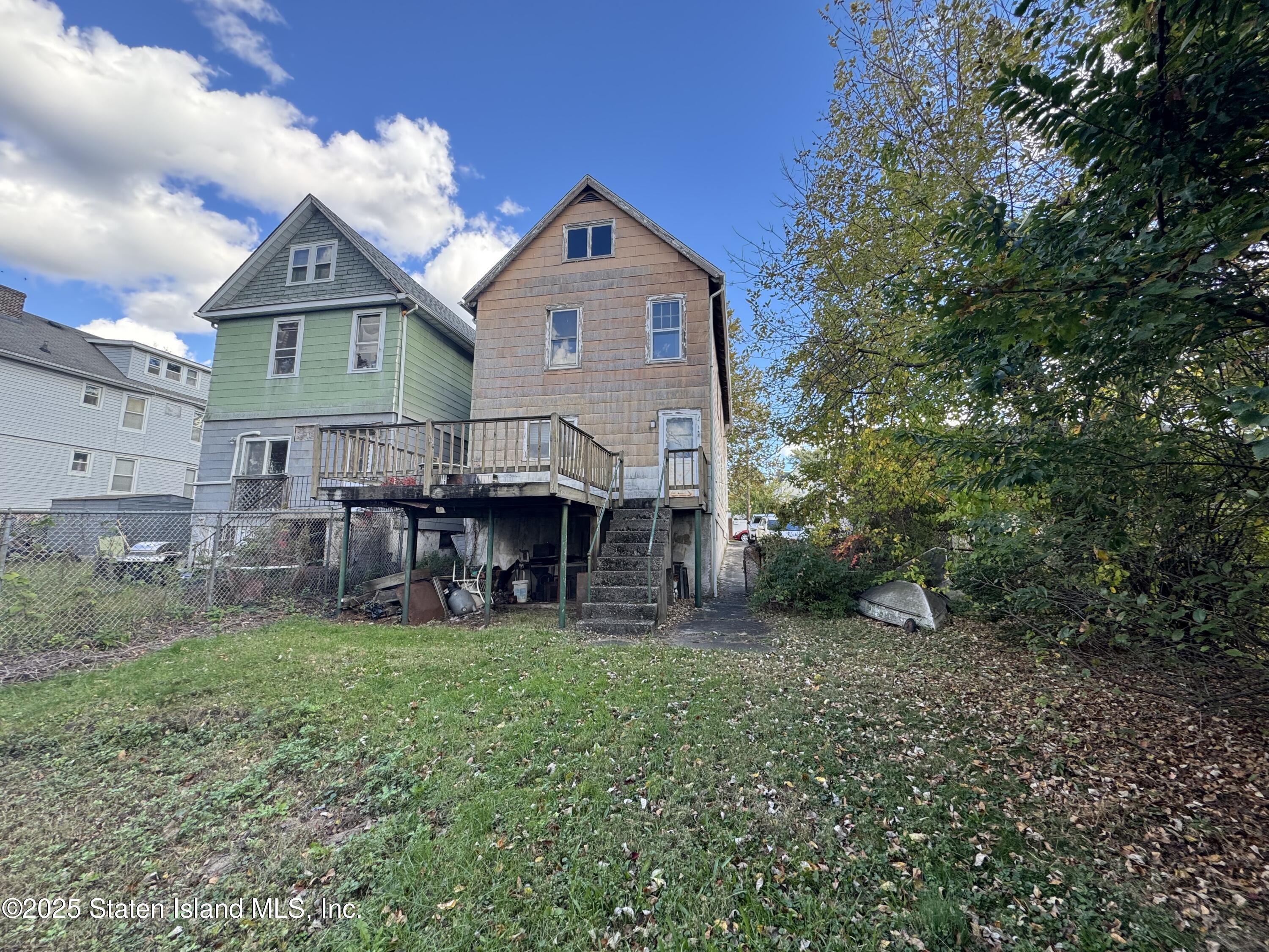 380 Pulaski Avenue Image 3