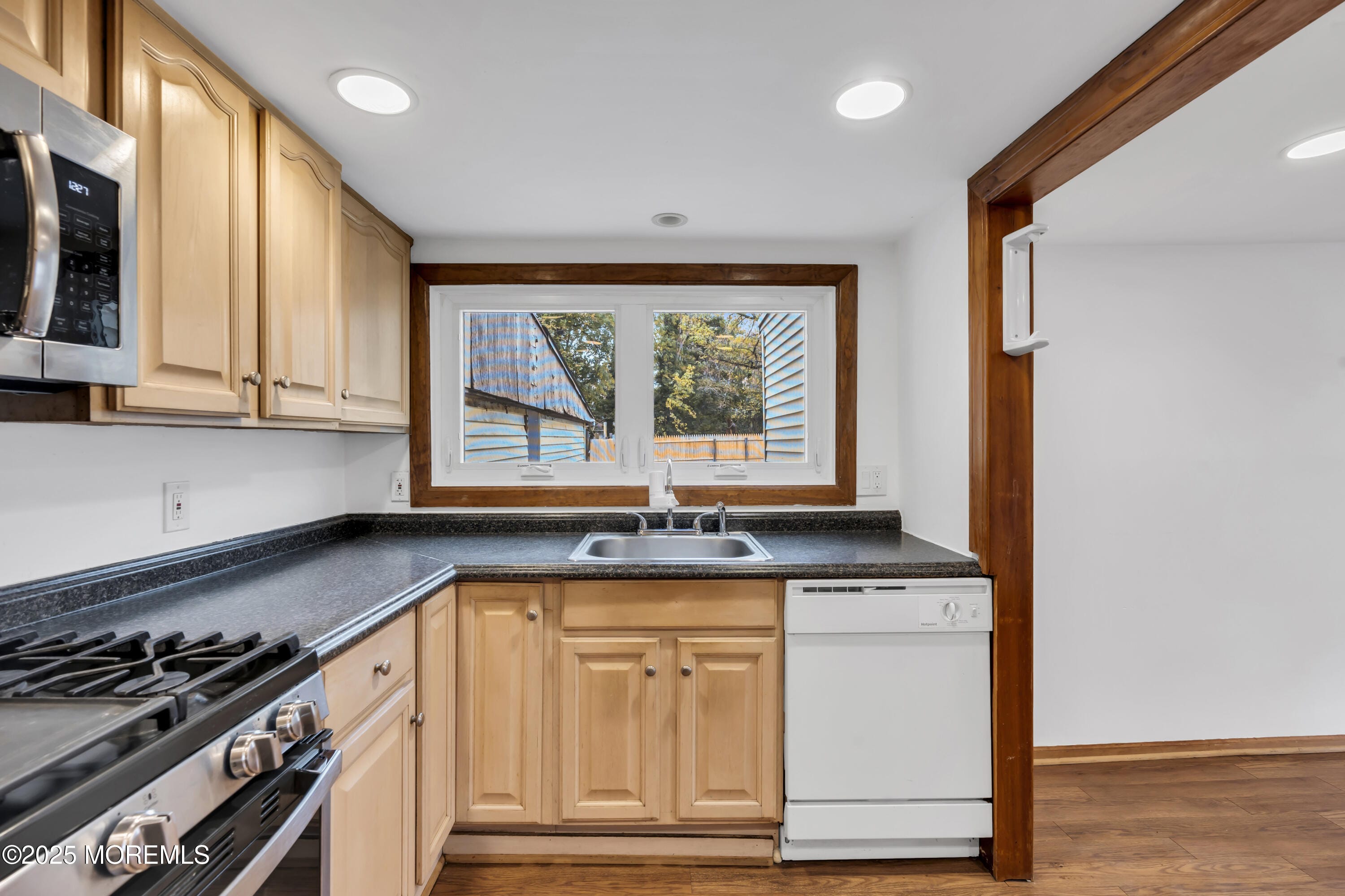 9 Fountain Avenue, Matawan, NJ, 07747 image 25