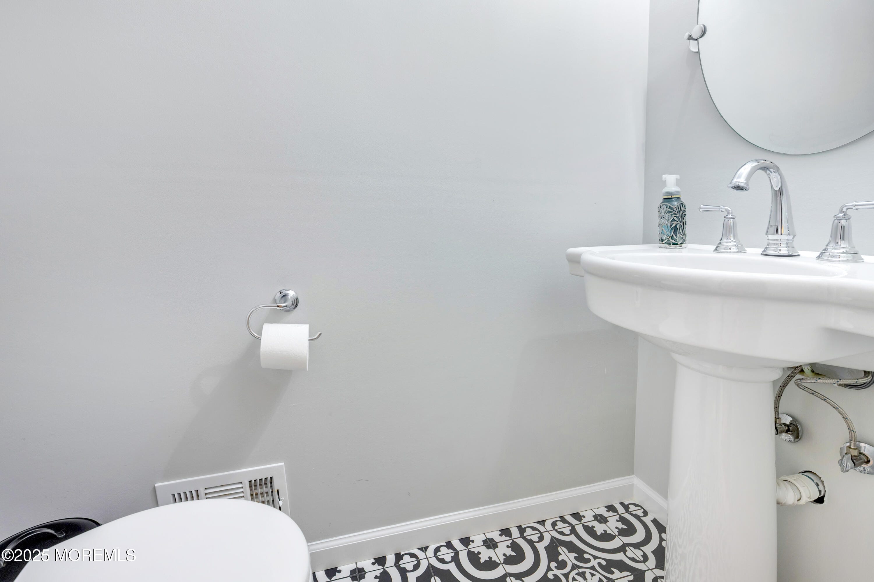 131 Aster Court, Jackson, NJ, 08527 image 15