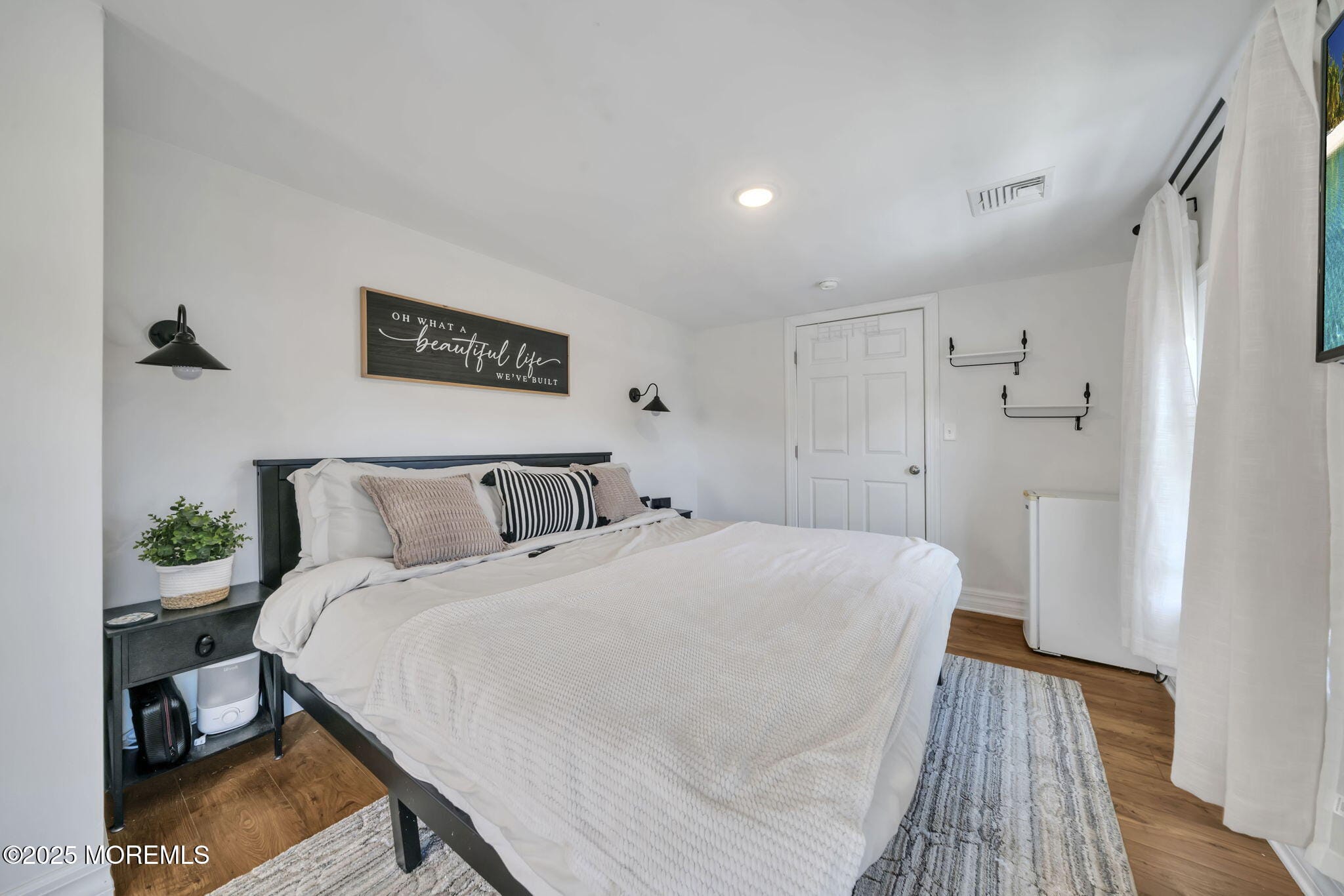 24 Maplewood Avenue Image 3