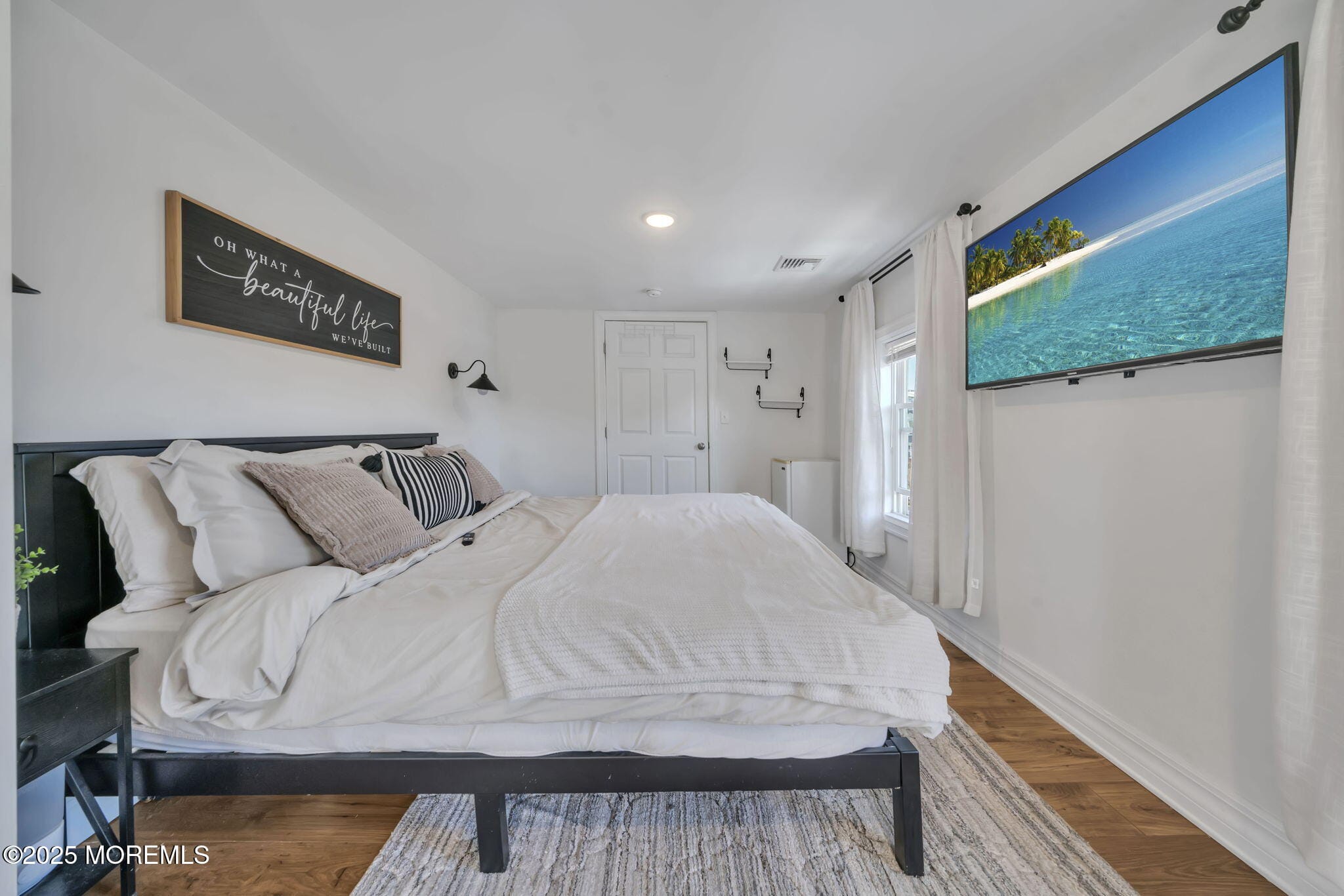 24 Maplewood Avenue Image 4