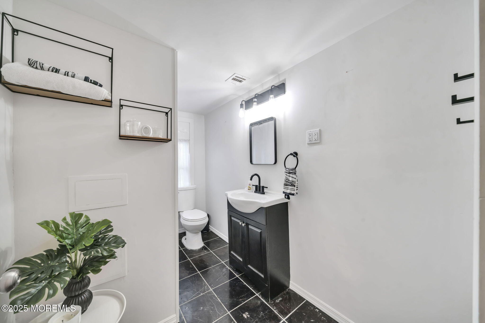 24 Maplewood Avenue, Keansburg, NJ, 07734 image 12