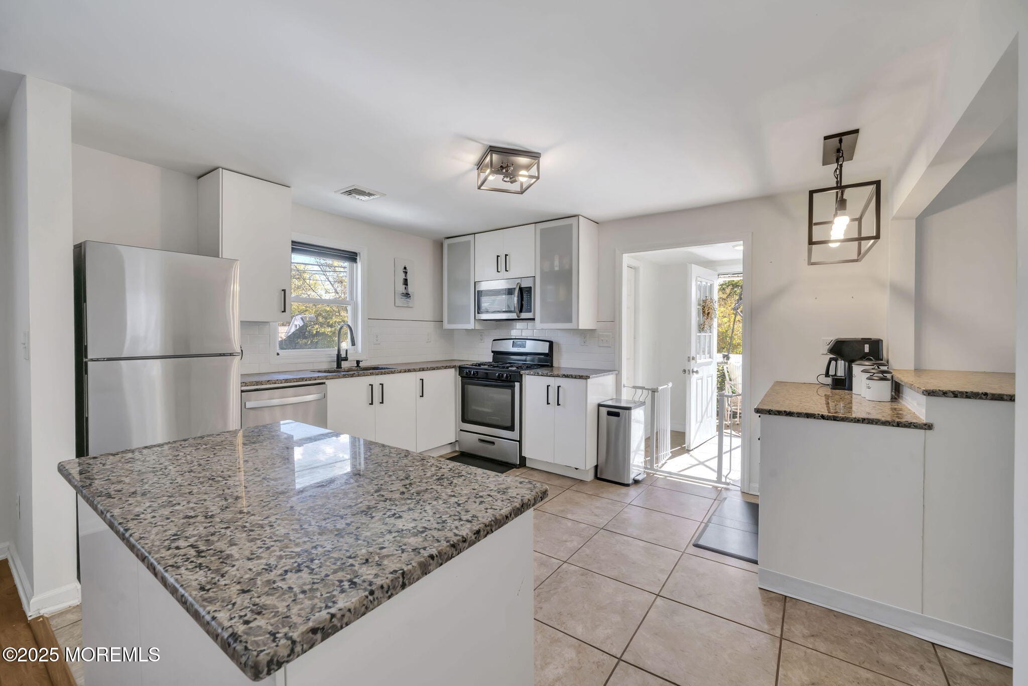 24 Maplewood Avenue, Keansburg, NJ, 07734 image 21