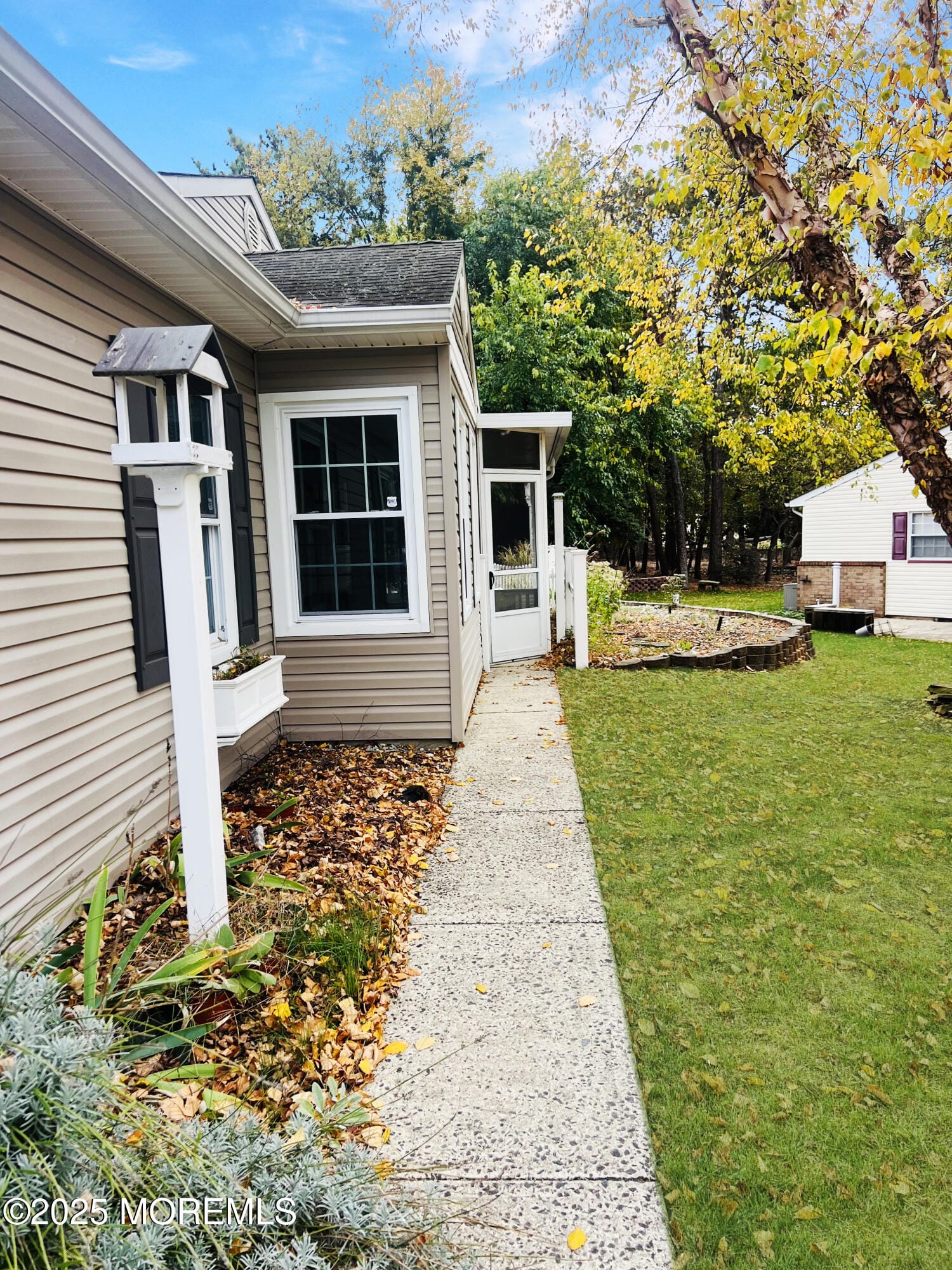 5 Spring Street B Image 5