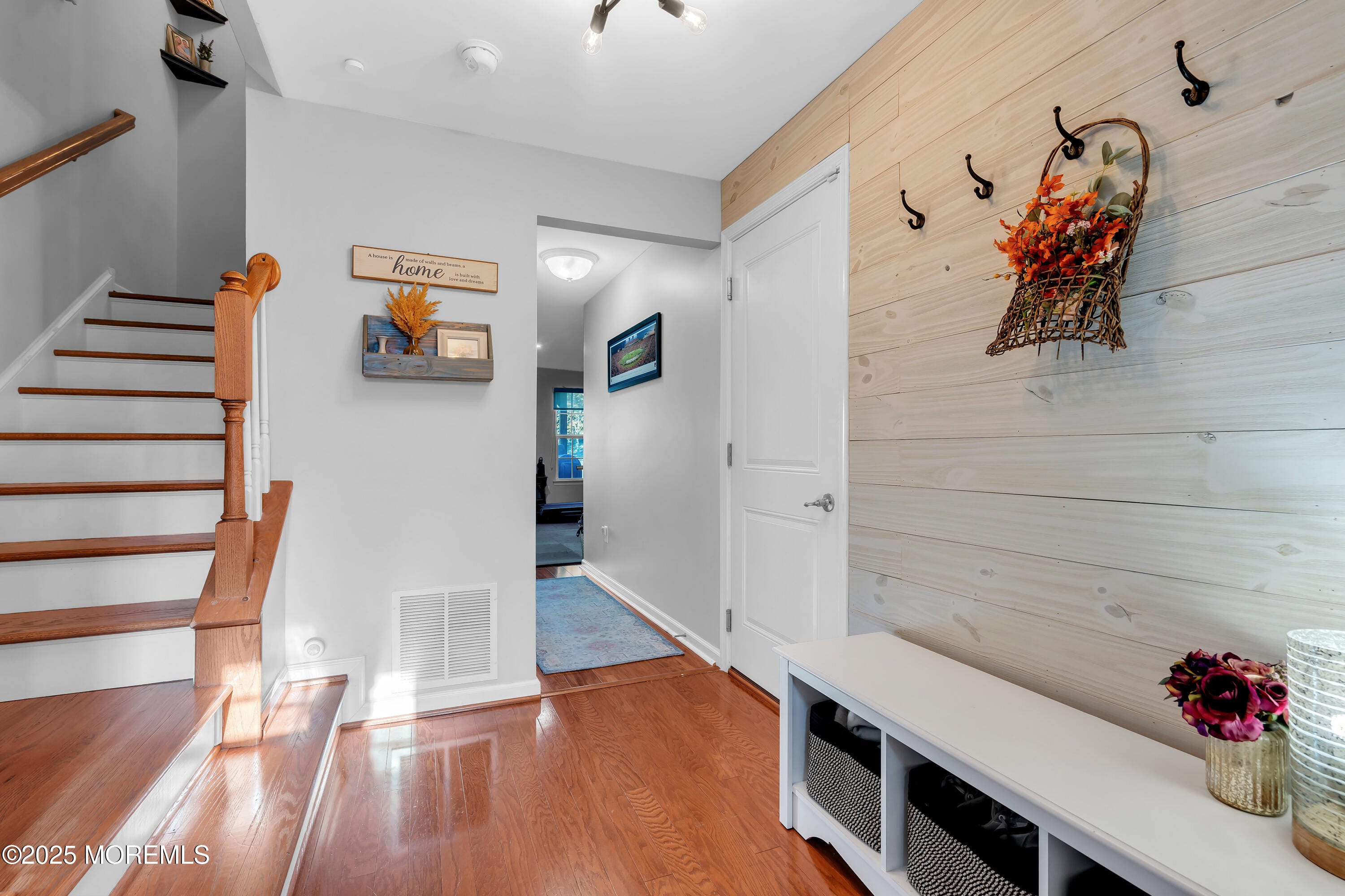 1917 Lukas Court Image 4