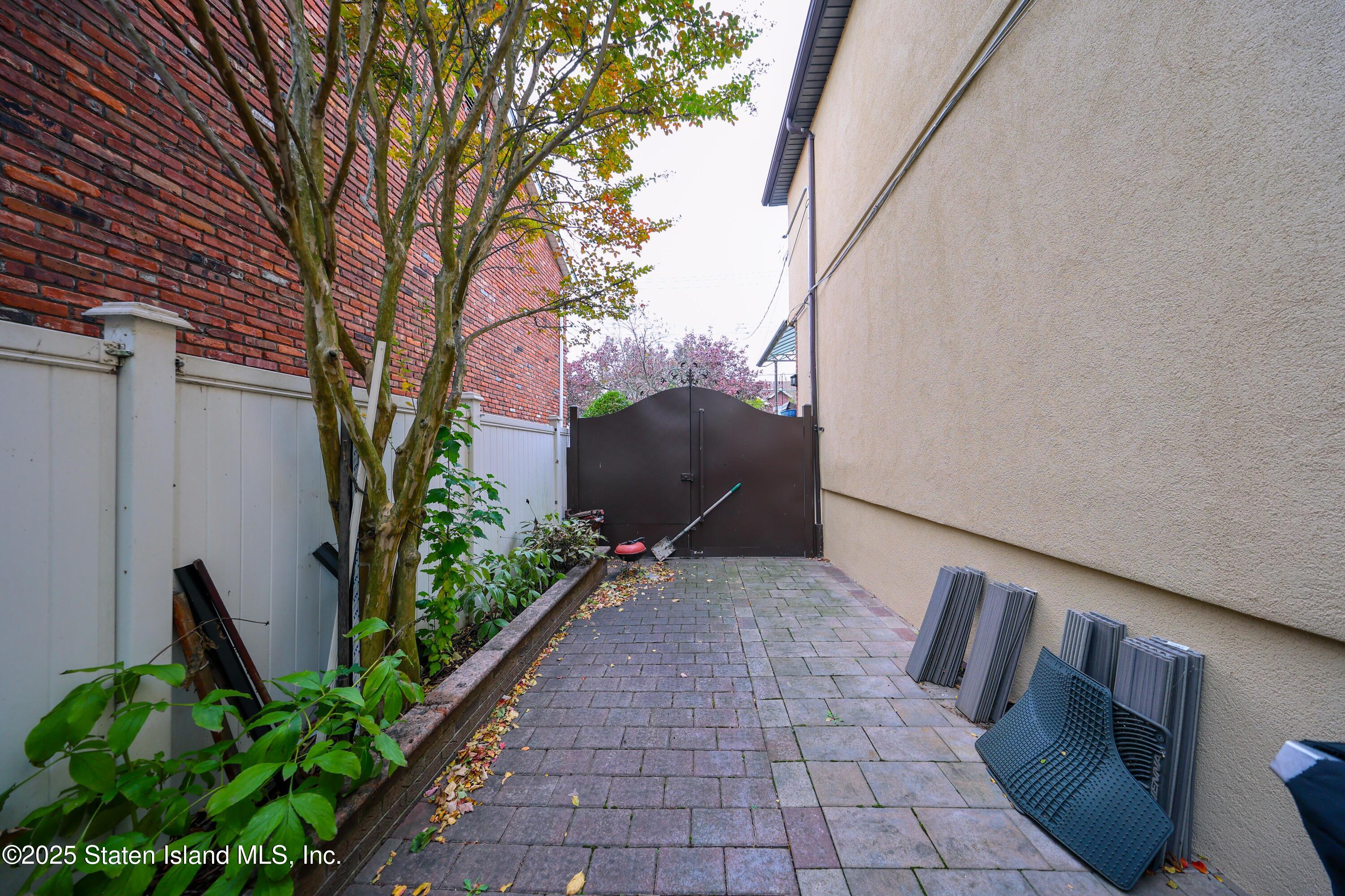 140 Lander Avenue, Staten Island, NY, 10314 image 33