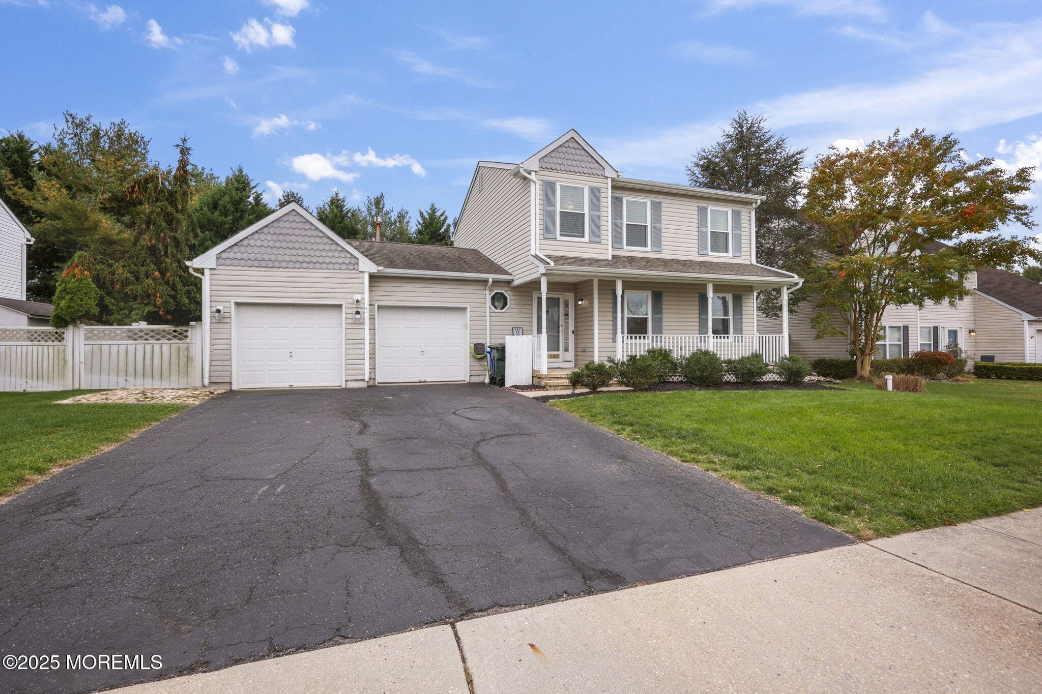 31 Crater Lake Road Image 2