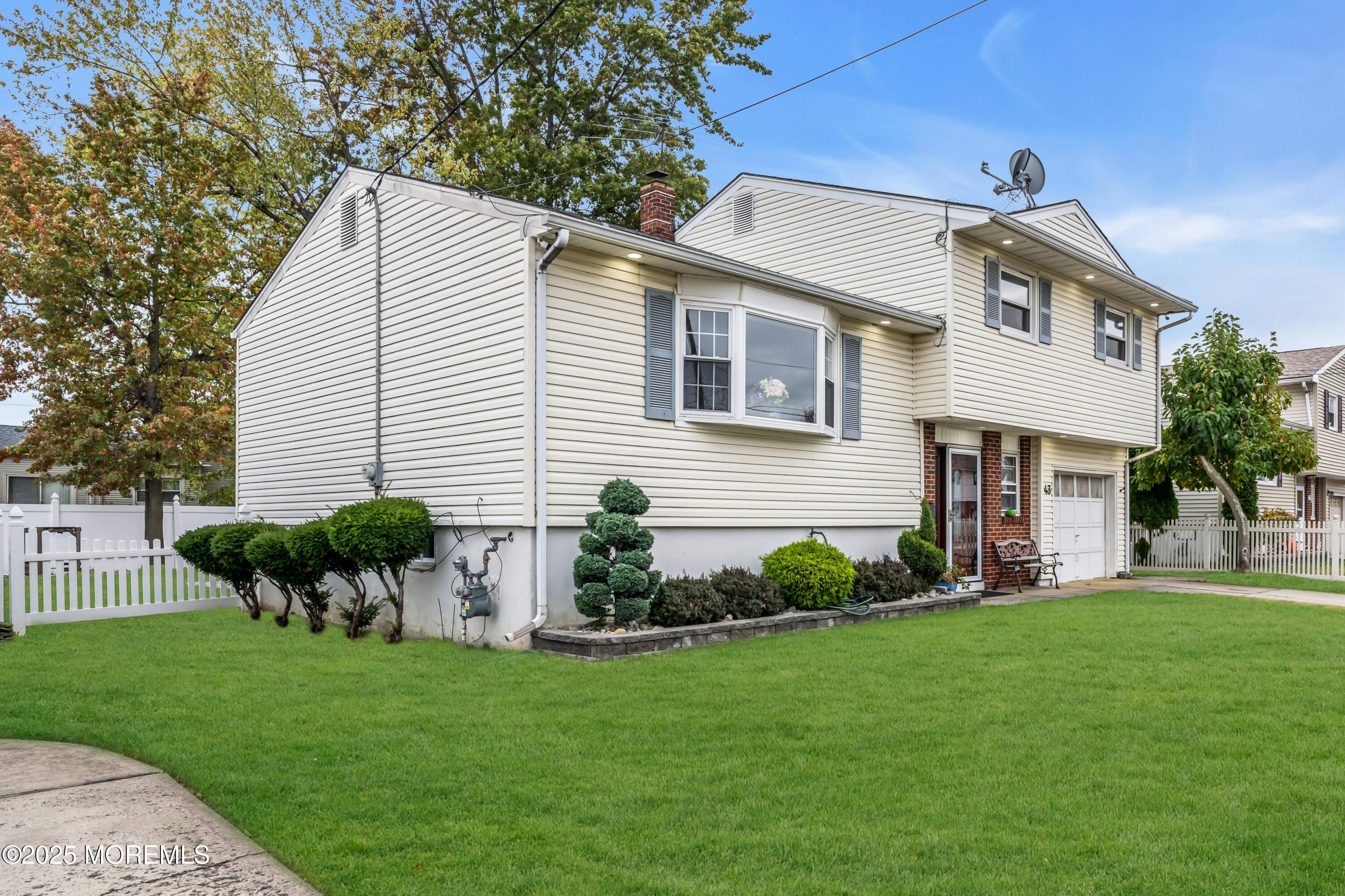 43 Charlotte Street Image 4