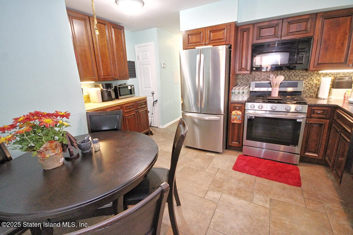 90 Levit Avenue, Staten Island, NY, 10314 image 26