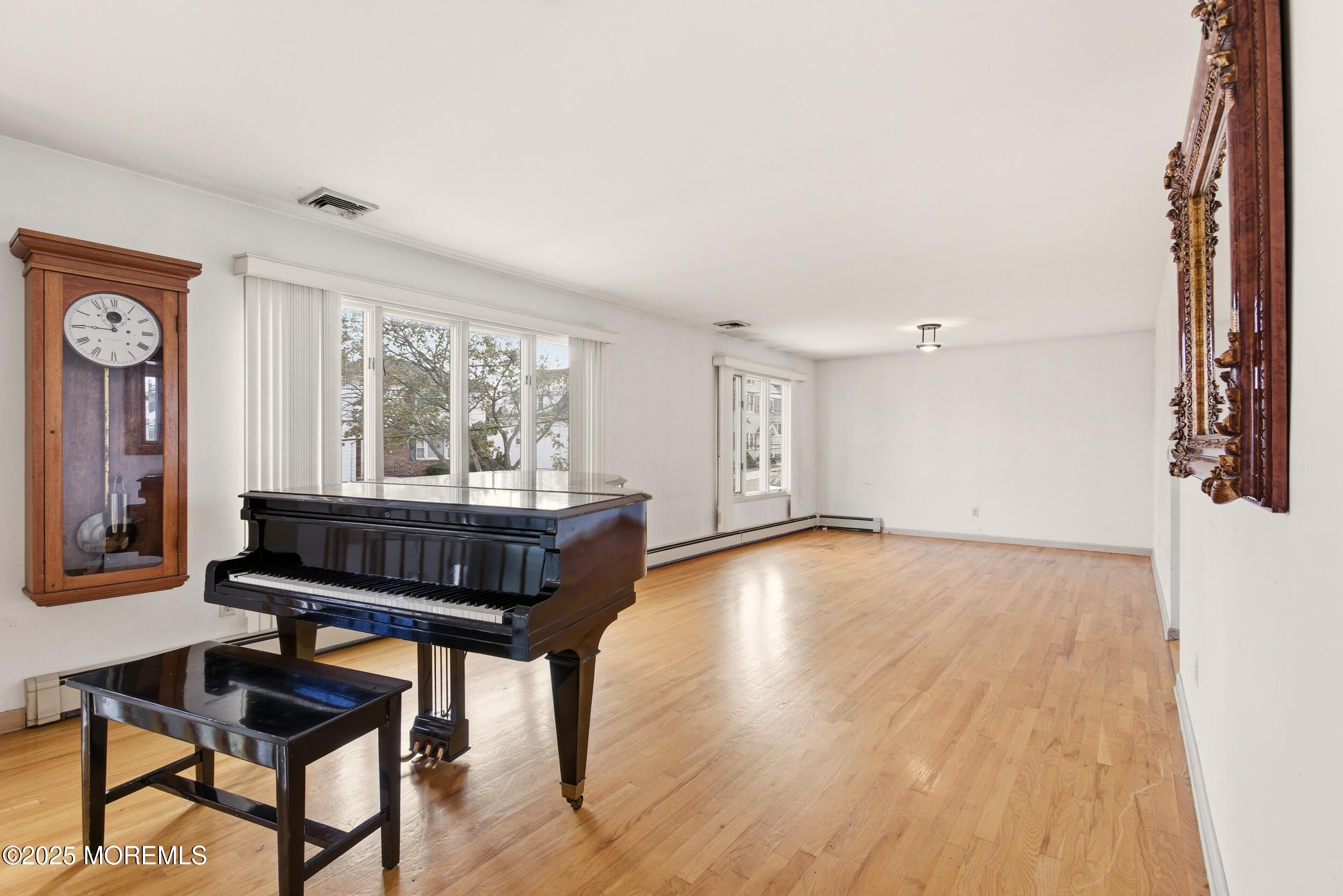 33 Main Street, Garfield, NJ, 07026 image 20