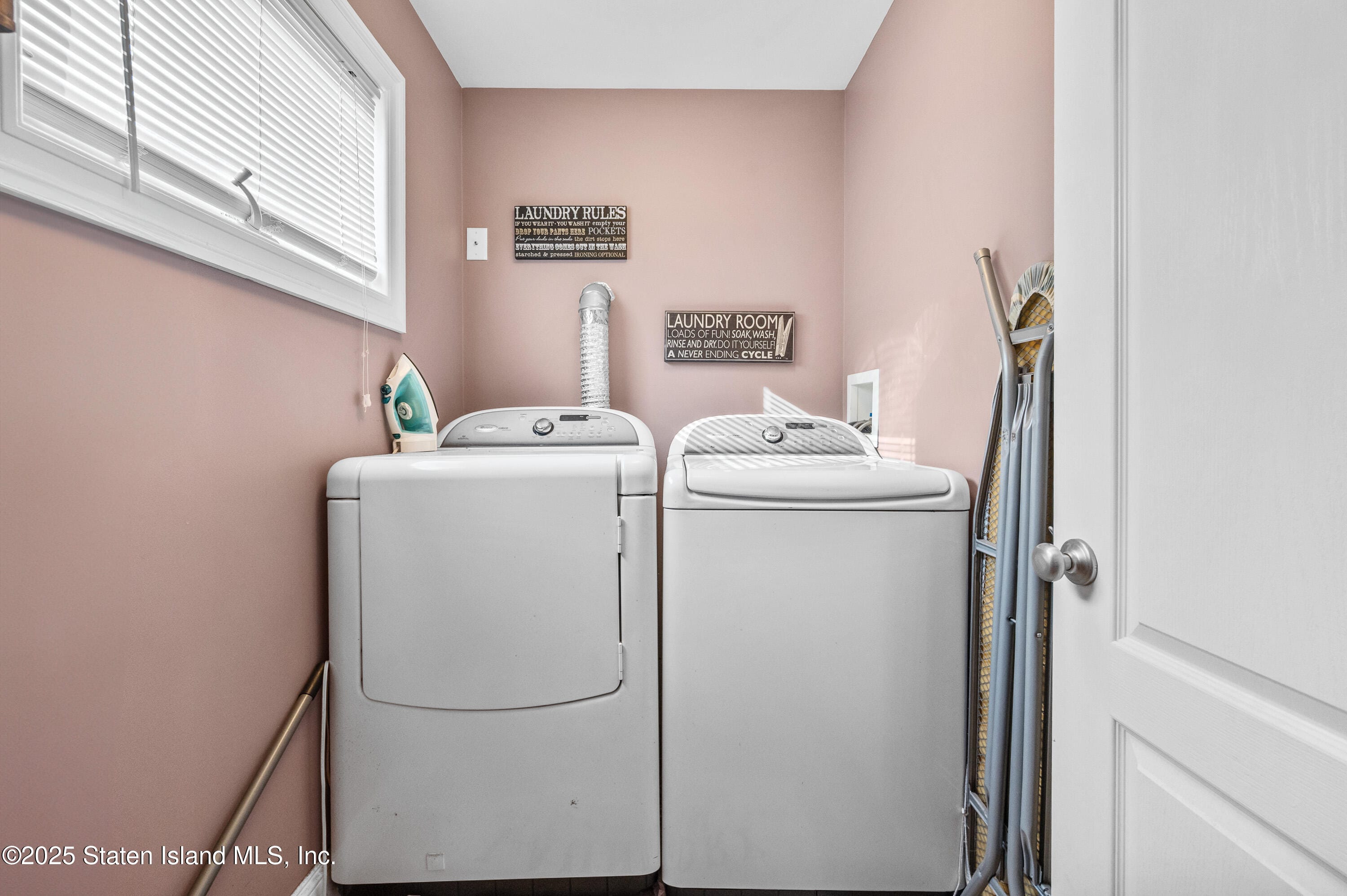 453 N Railroad Avenue, Staten Island, NY, 10304 image 9