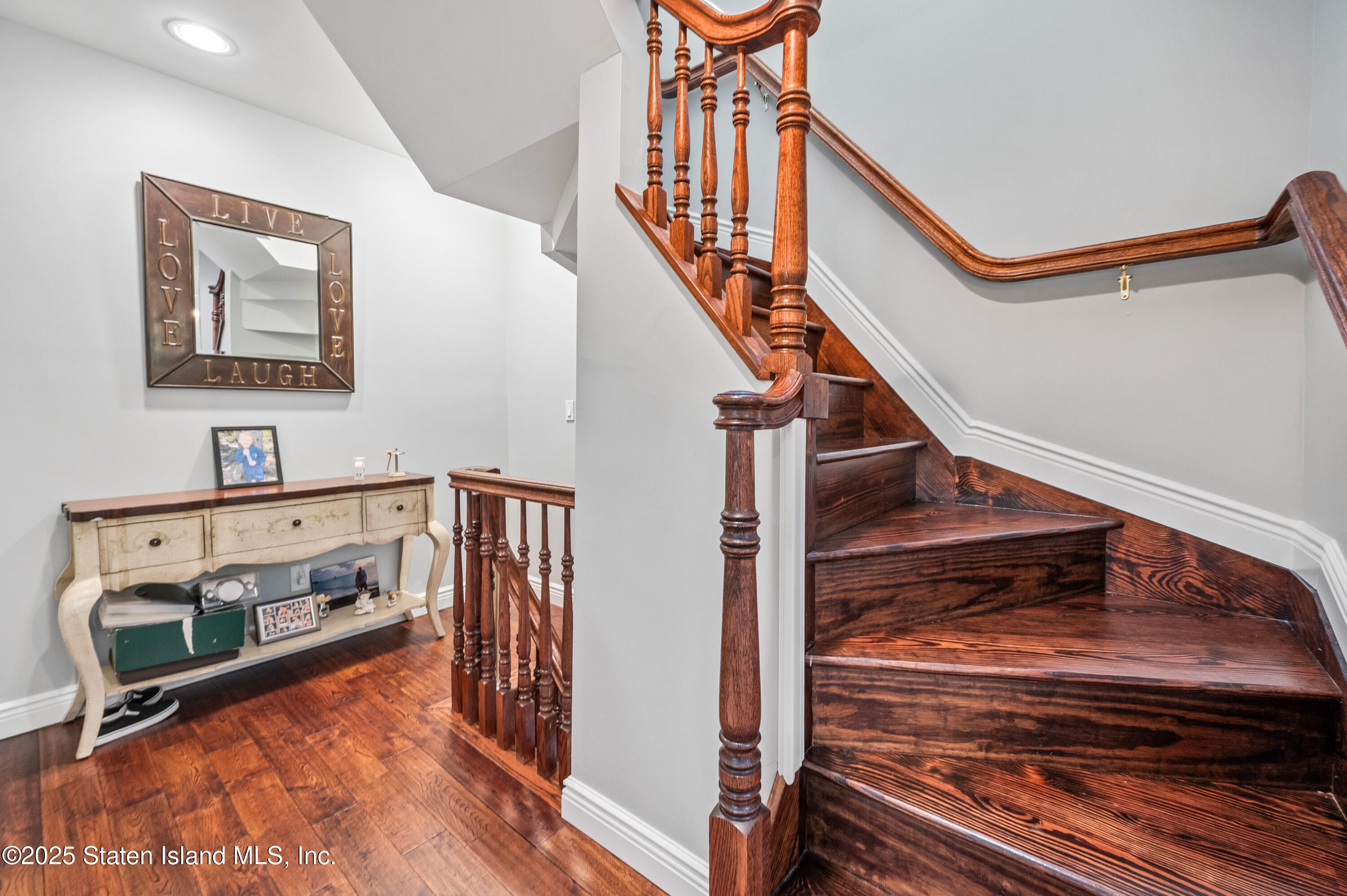 453 N Railroad Avenue, Staten Island, NY, 10304 image 16