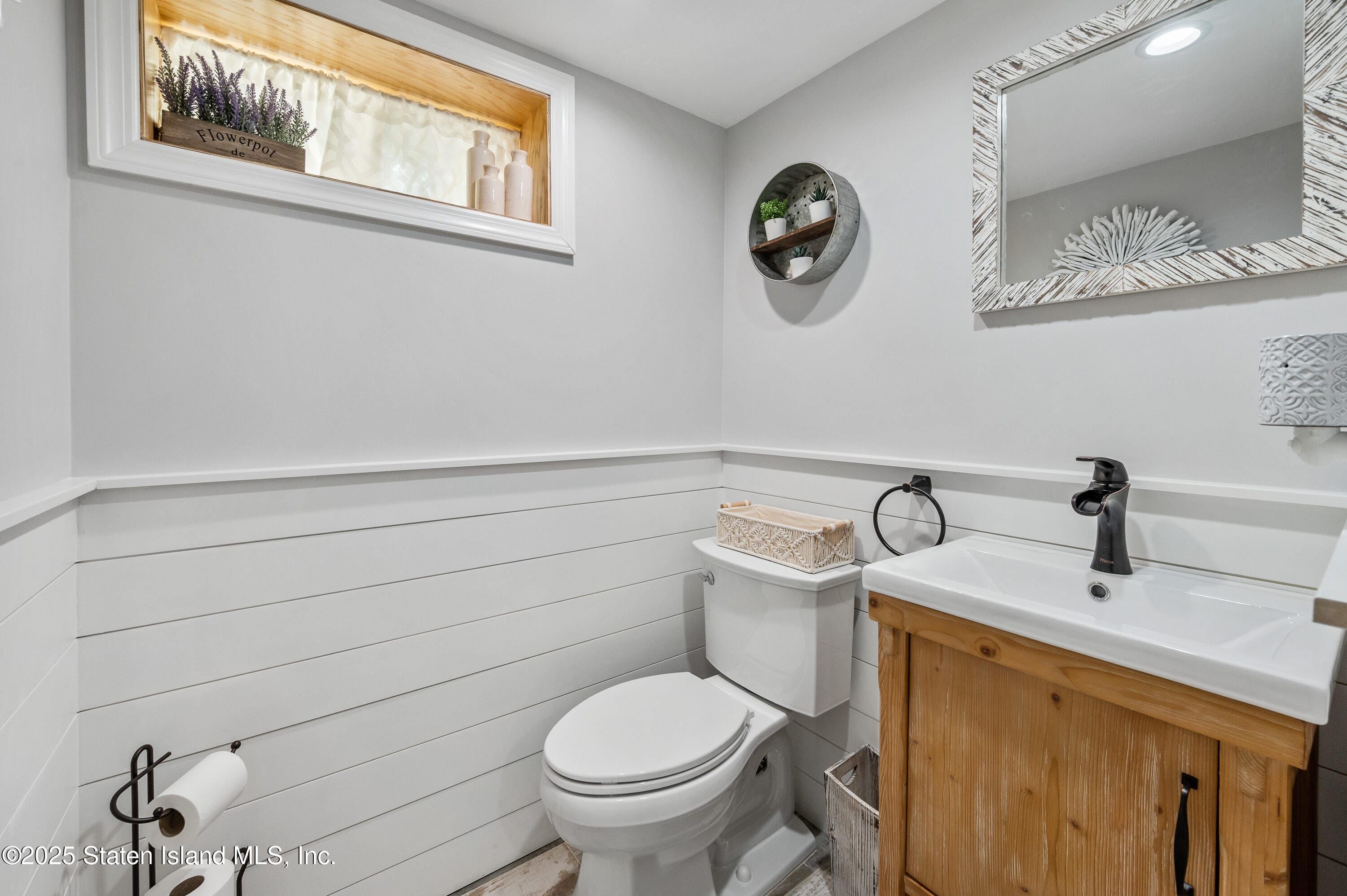 453 N Railroad Avenue, Staten Island, NY, 10304 image 21