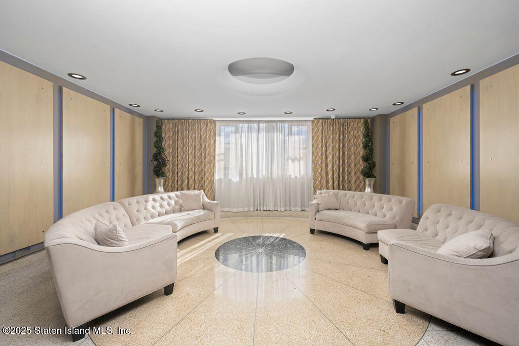 50 Fort Place B4b Image 4