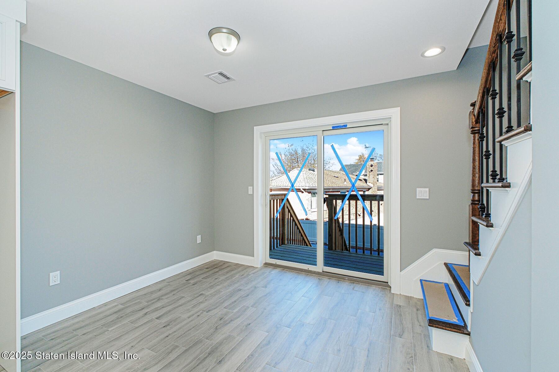 2439 Victory Boulevard, Staten Island, NY, 10314 image 7