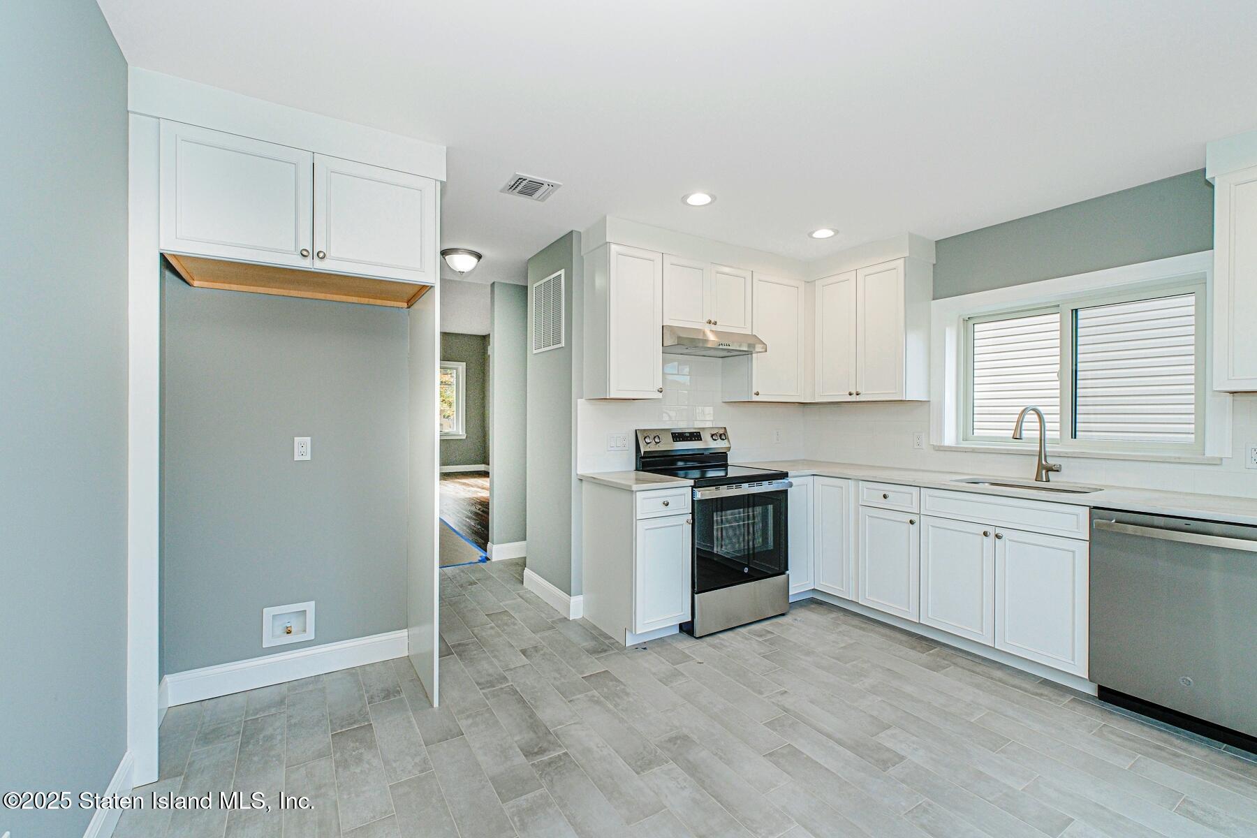 2441 Victory Boulevard, Staten Island, NY, 10314 image 7