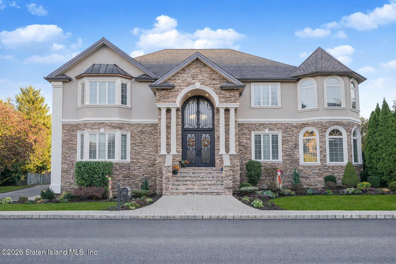 75 Utopia Court Image 1