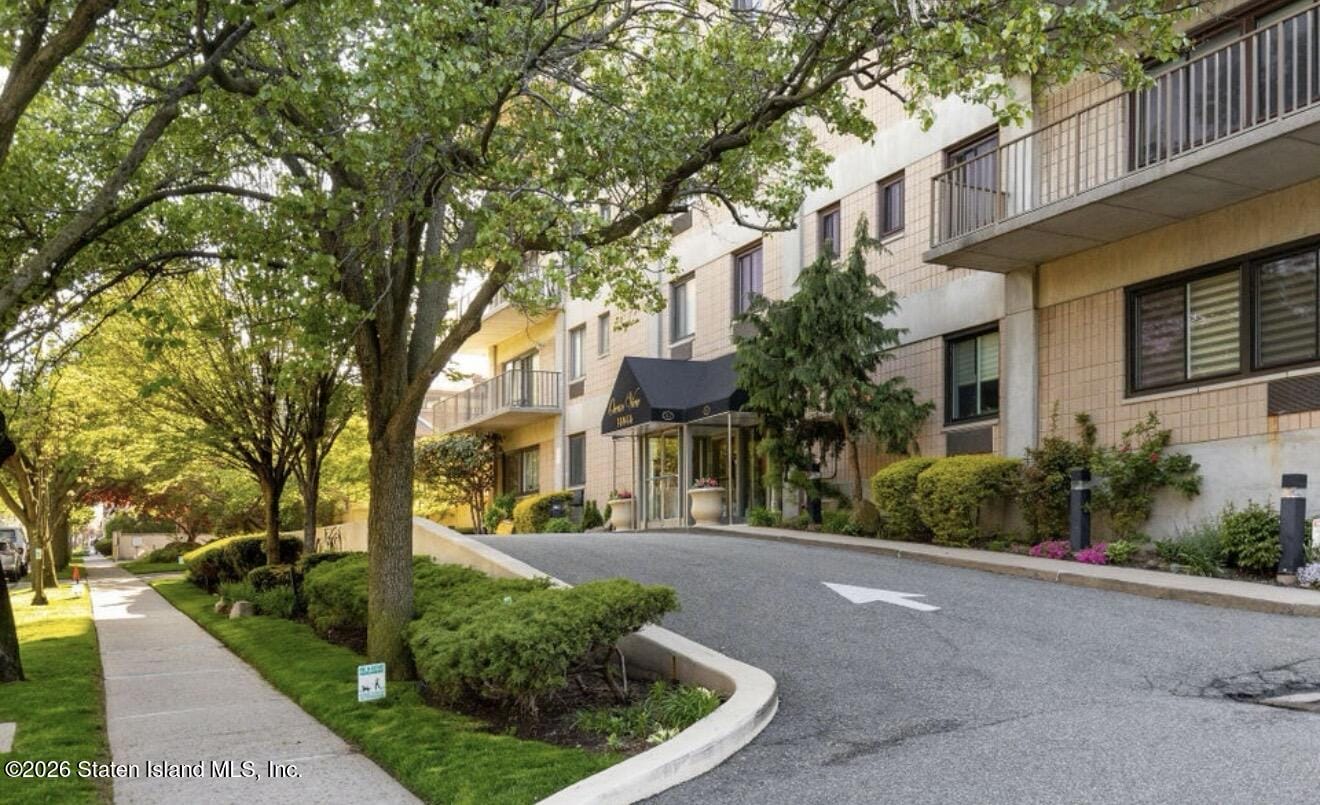 31 Hylan Boulevard 1b Image 4