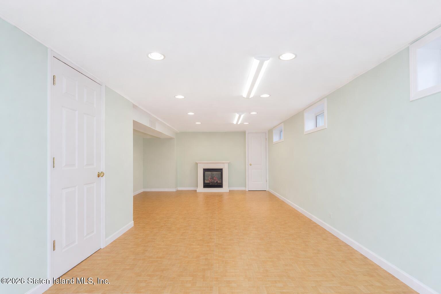 538 Leverett Avenue, Staten Island, NY, 10308 image 15