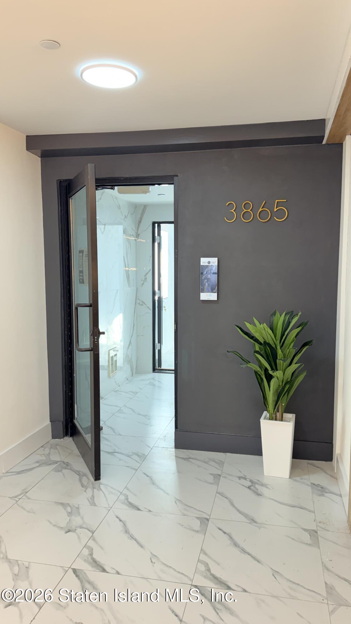 3865 Amboy Road 3f Image 5