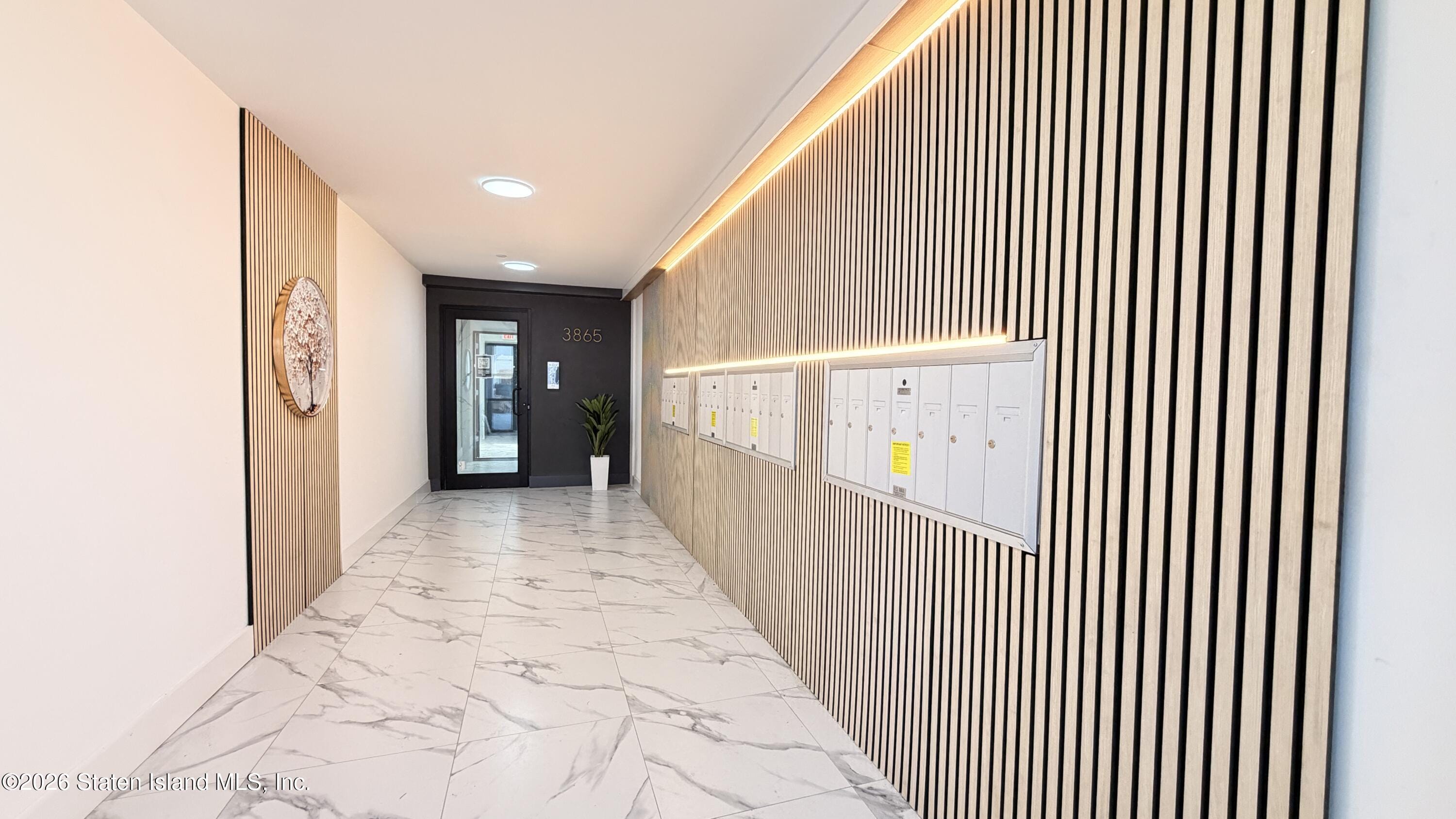 3865 Amboy Road 3f Image 2