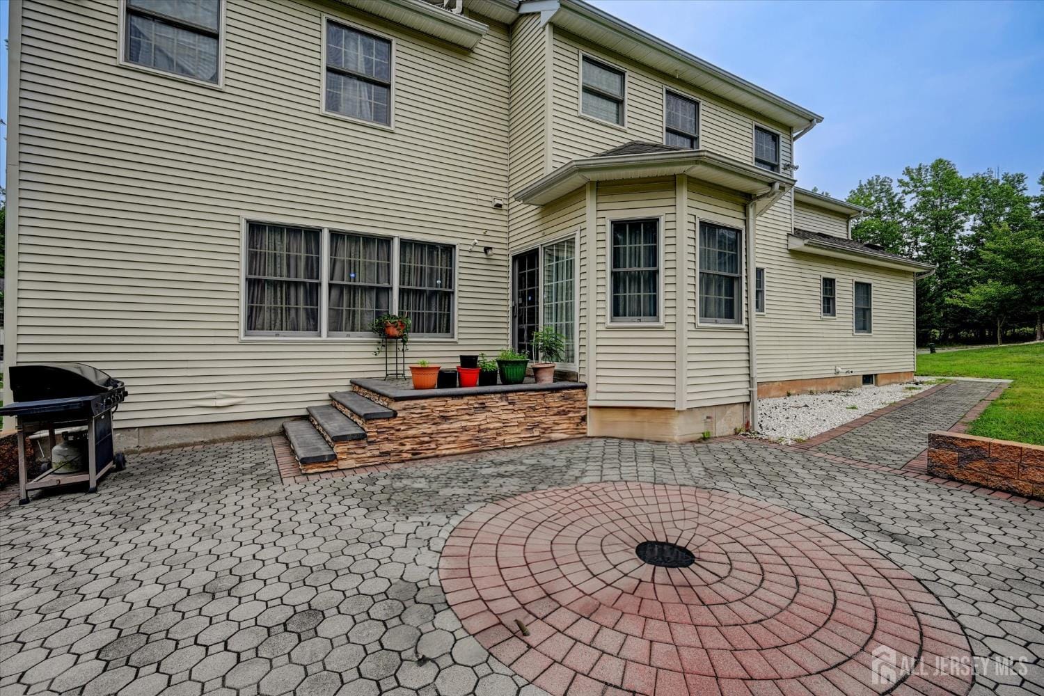 10 MILFORD Court, Edison, NJ, 08820 image 51