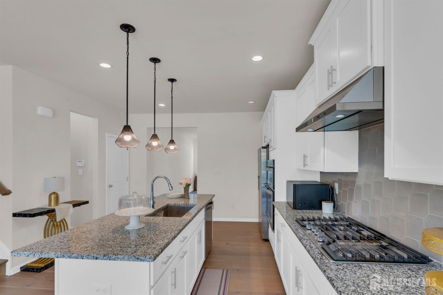 29 Beachwood Drive, Monroe, NJ, 08831 image 8