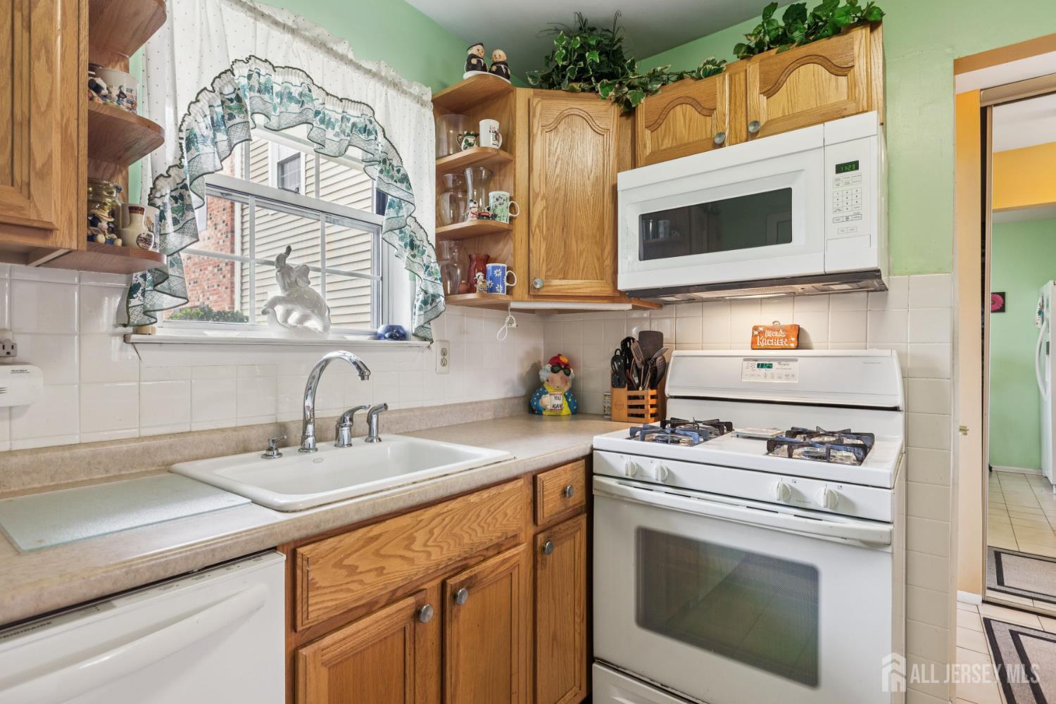97 Neilly Court, Old Bridge, NJ, 08857 image 7