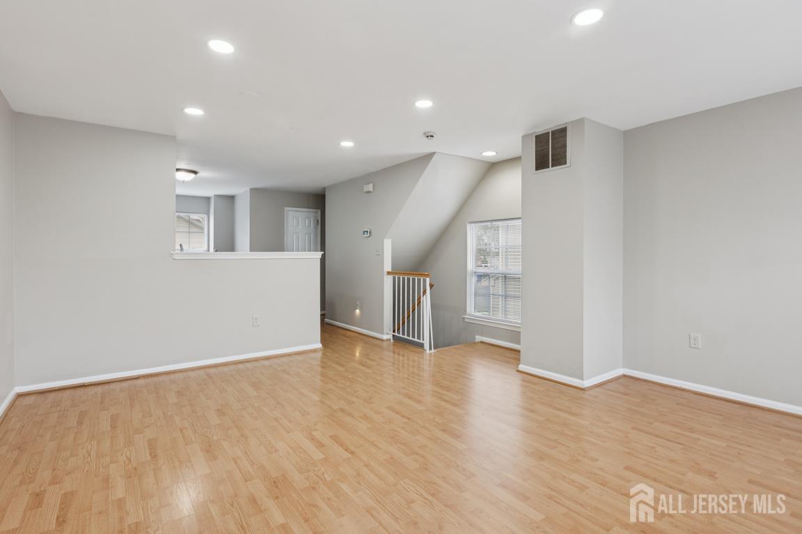 121 Giera Court, Sayreville, NJ, 08859 image 7