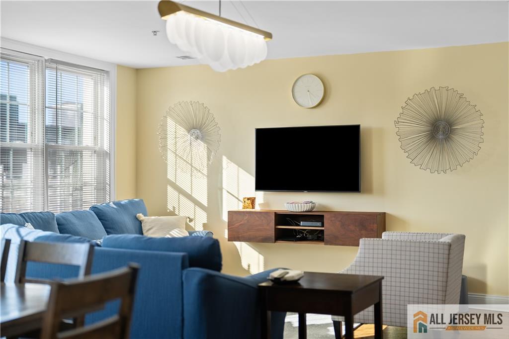 45 Broadway Avenue 302, Jersey City, NJ, 07306 image 22