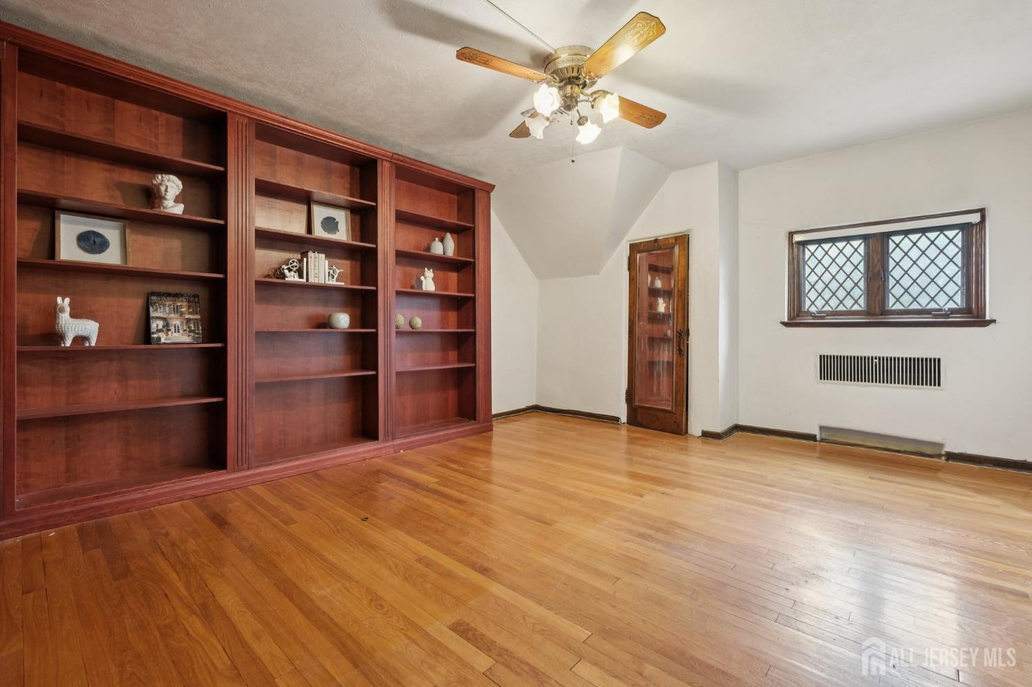 62 Green Street, Woodbridge Proper, NJ, 07095 image 36