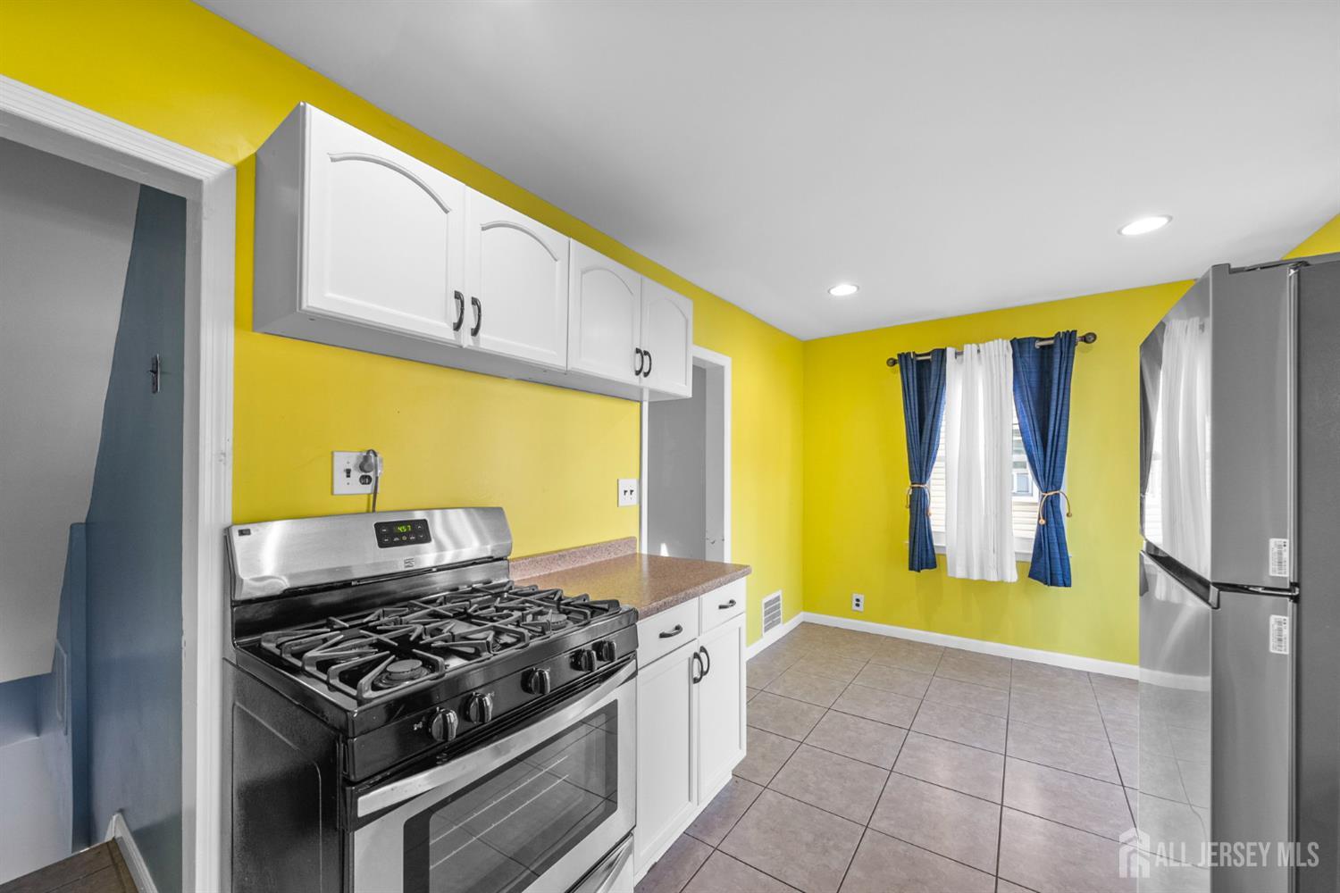 532 Olive Place, Woodbridge Proper, NJ, 07095 image 11